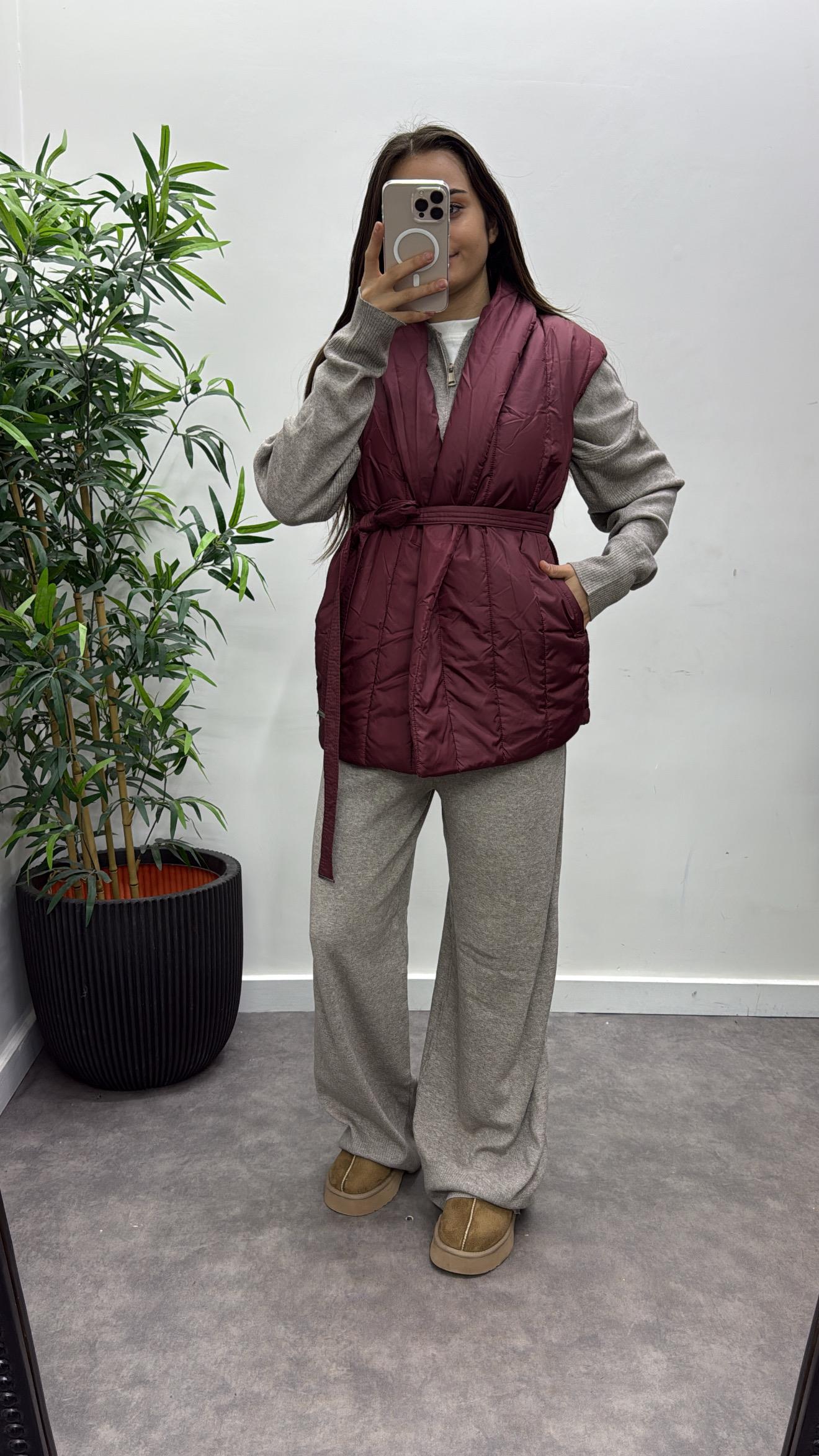 Triko Detay Şişme Yelek