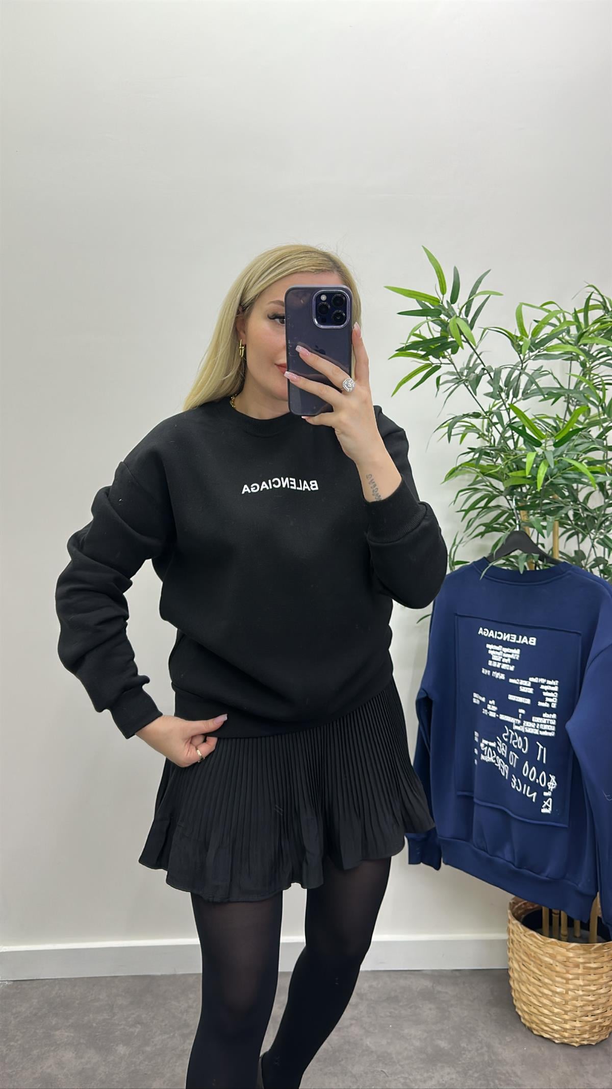 Yazı Detay Şardonlu Sweatshirt