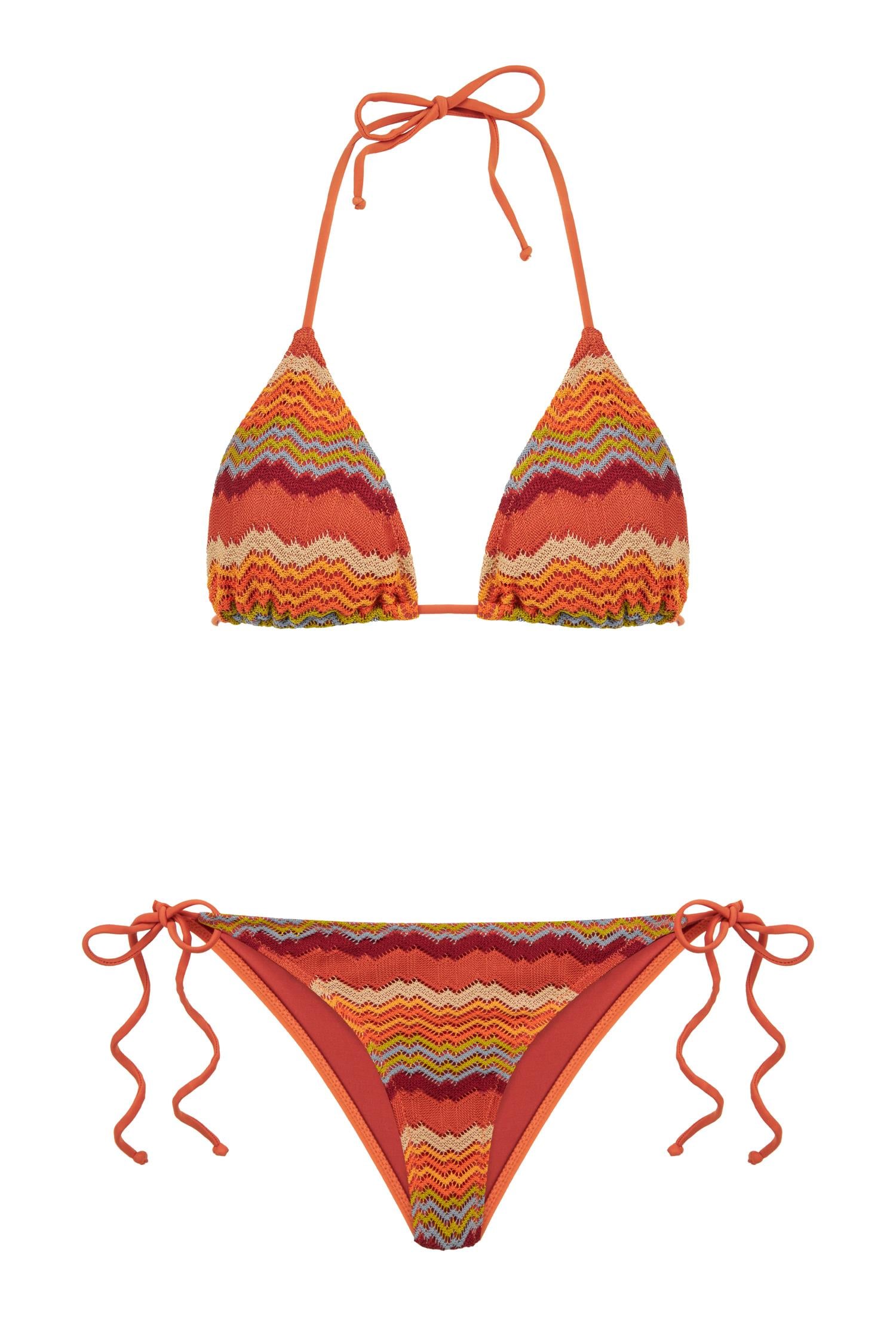 Büzgü Detaylı Renkli Triko Üçgen Bikini Takım
