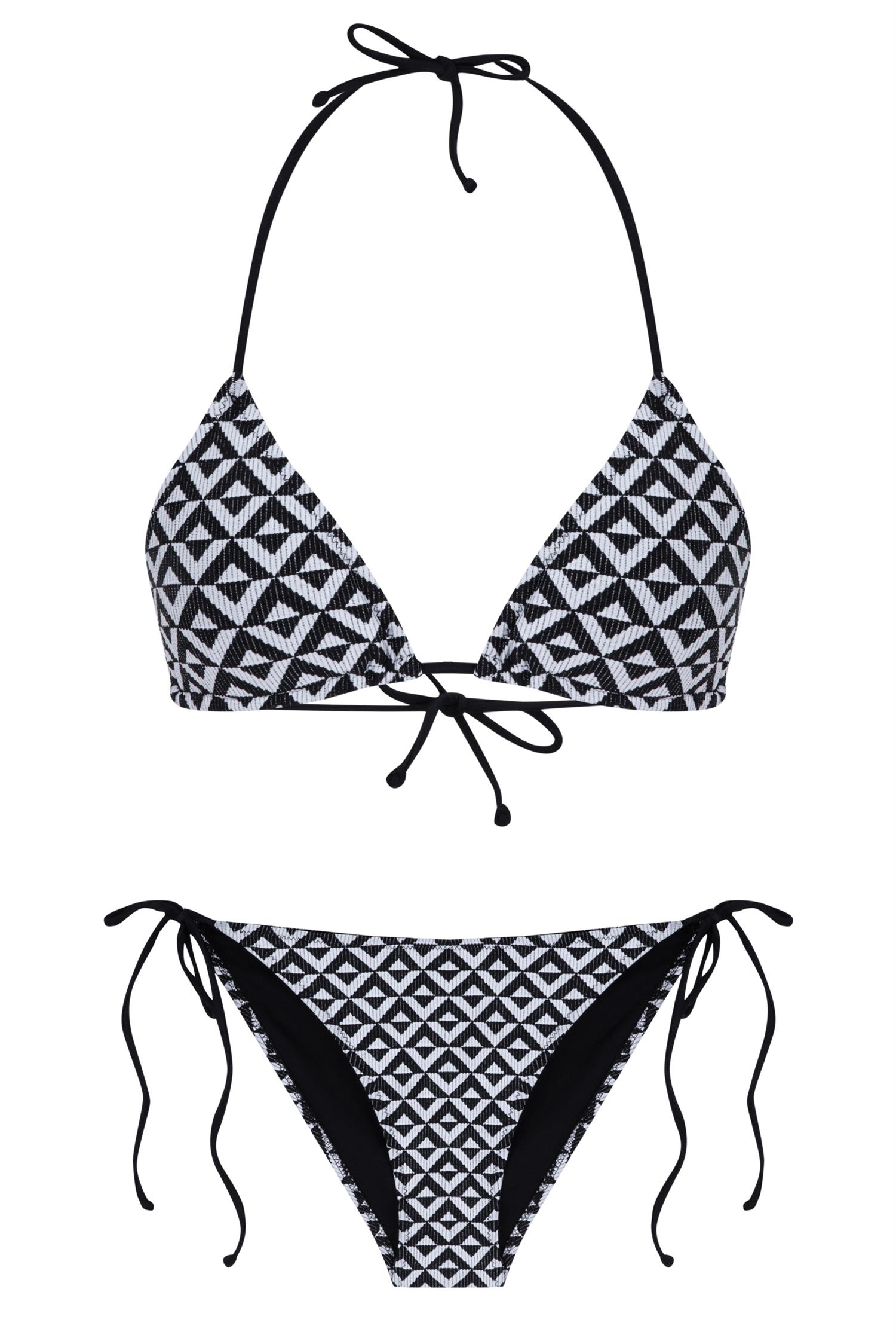 Desenli Üçgen Bikini Takım