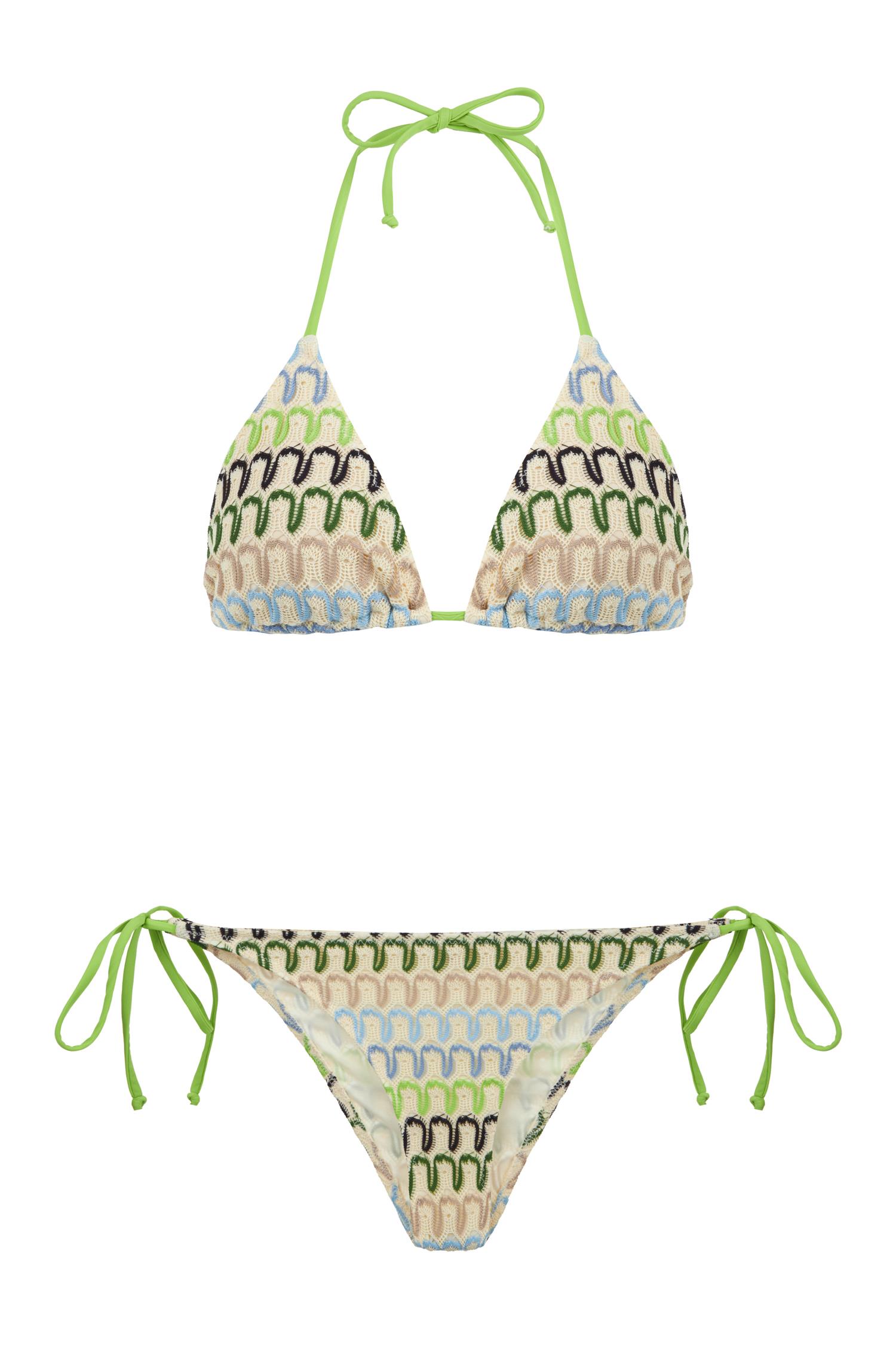 Renkli Triko Üçgen Bikini Takım