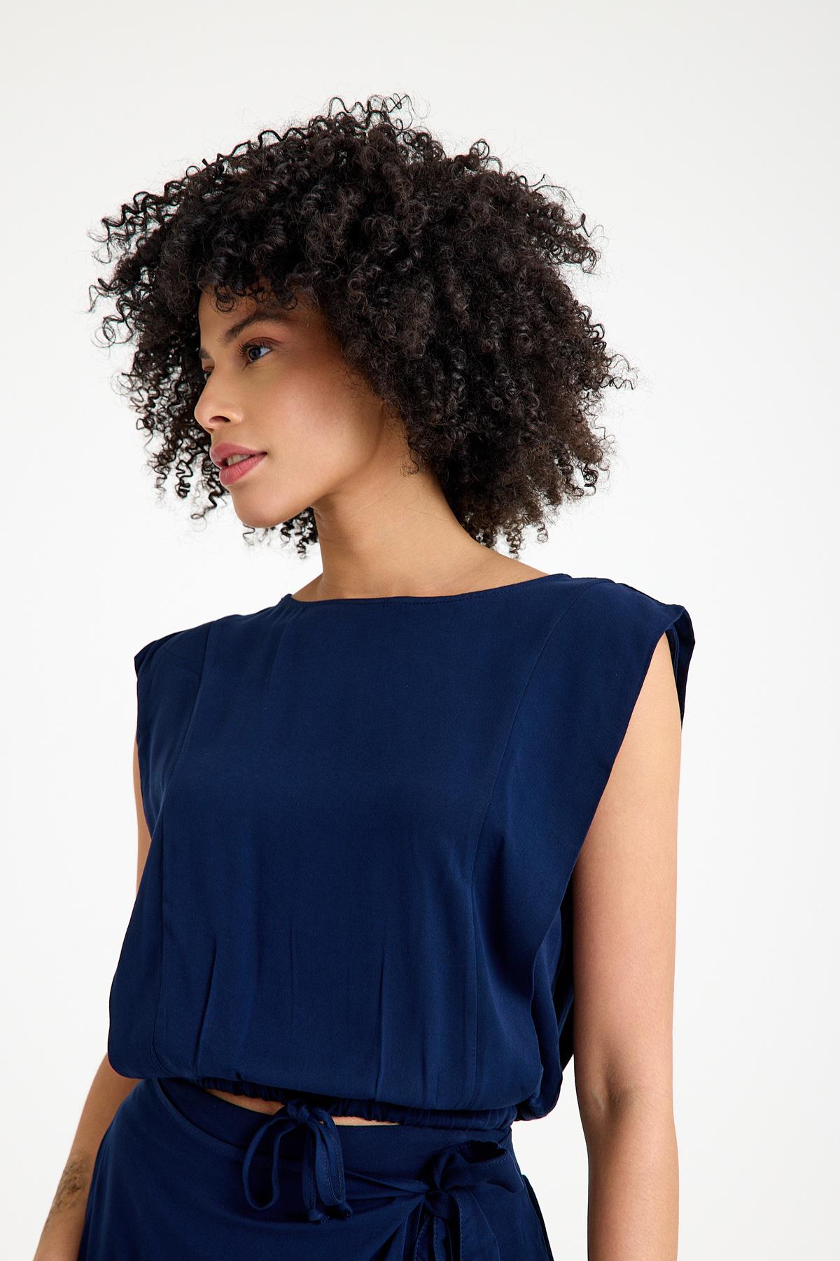 Beli Bağlamalı Bluz - Lacivert