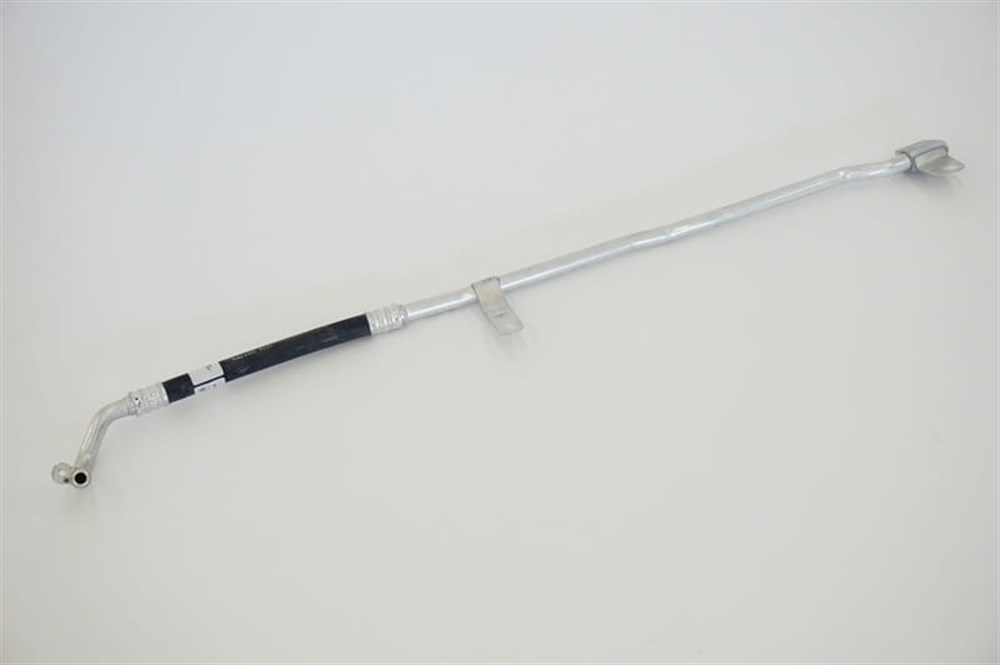 BMWSUCTİON PİPE WİTHOUT FİLLER NECK