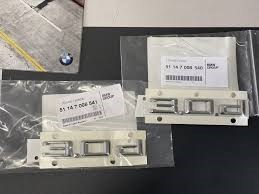BMWBMW ORİJİNAL AMBLEM, YAPIŞTIRILMIŞ-SAĞ 51147008541