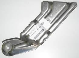 BMWBMW ORİJİNAL BRACKET COVERİNG WHEEL HOUSİNG FR. RİGHT 51717140964