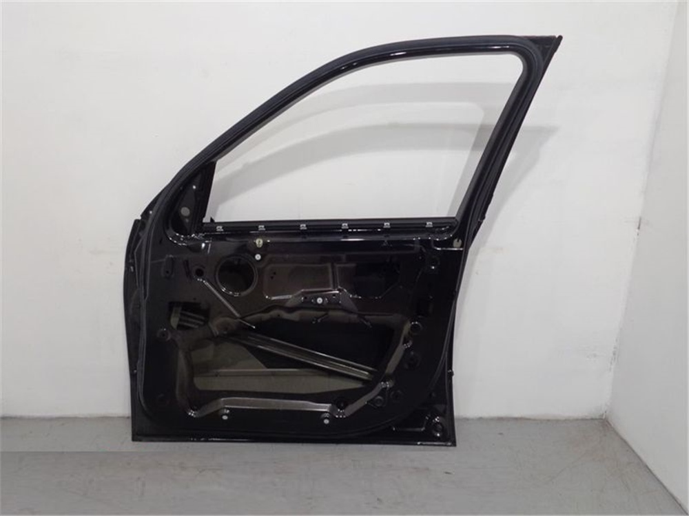 BMWBMW ORİJİNAL KAPI, ÖN SAĞ 41517211424