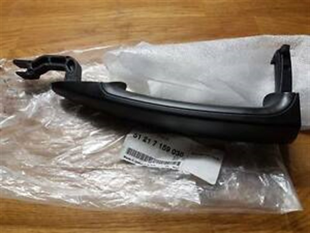 BMWTUTAMAK KOLU, ASTARLI-SAĞ