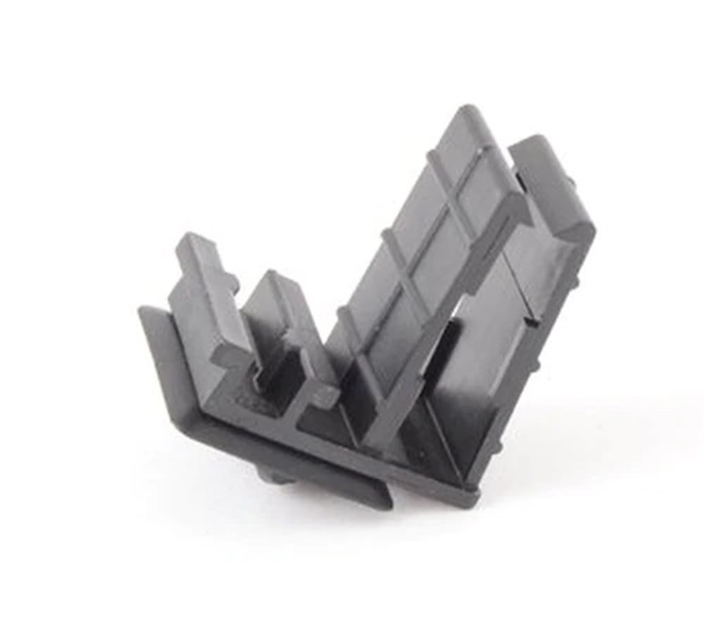 BMWTUTUCU, SOKET BAĞLANTISI-SİYAH