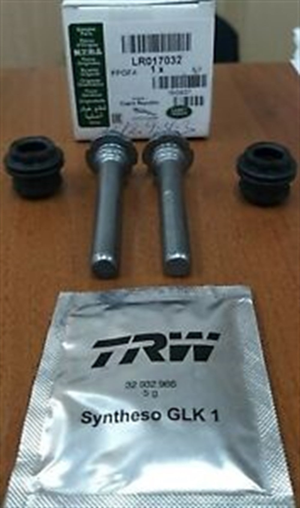 LAND ROVERLAND ROVER ORİJİNAL KALİPER PİM TAKIMI LR017032
