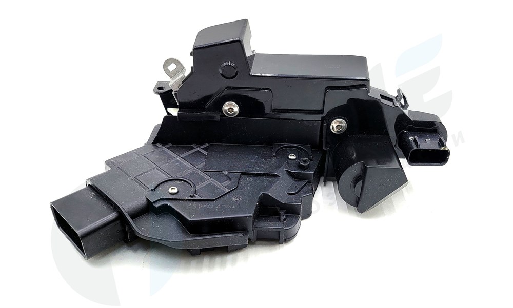 LAND ROVERLAND ROVER ORİJİNAL ON KAPI KILIDI SAG(EVOQUE/NWD4/SPORT 3.0) LR013800