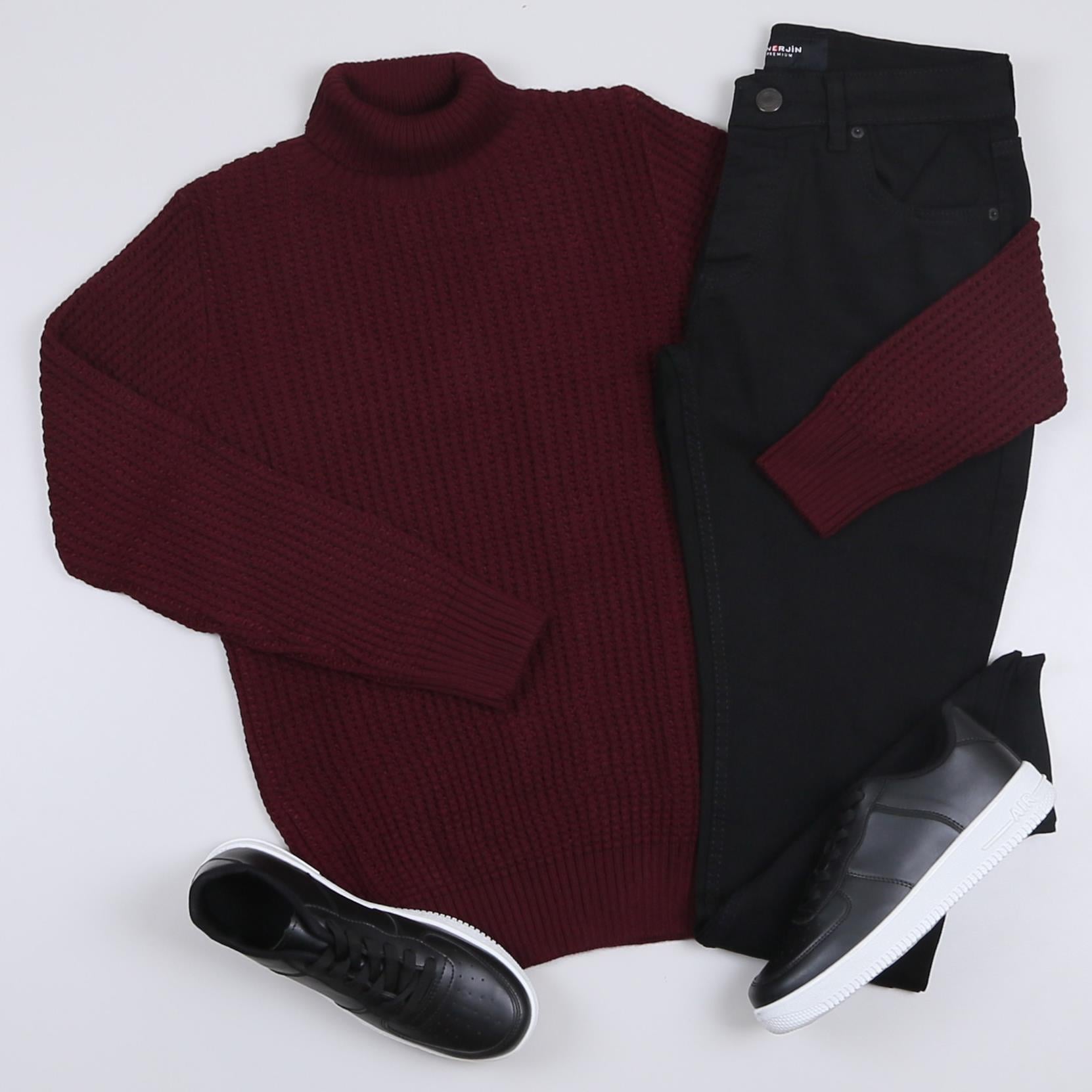 Bordo Boğazlı Kazak Kot Pantolon Ayakkabı Kombini