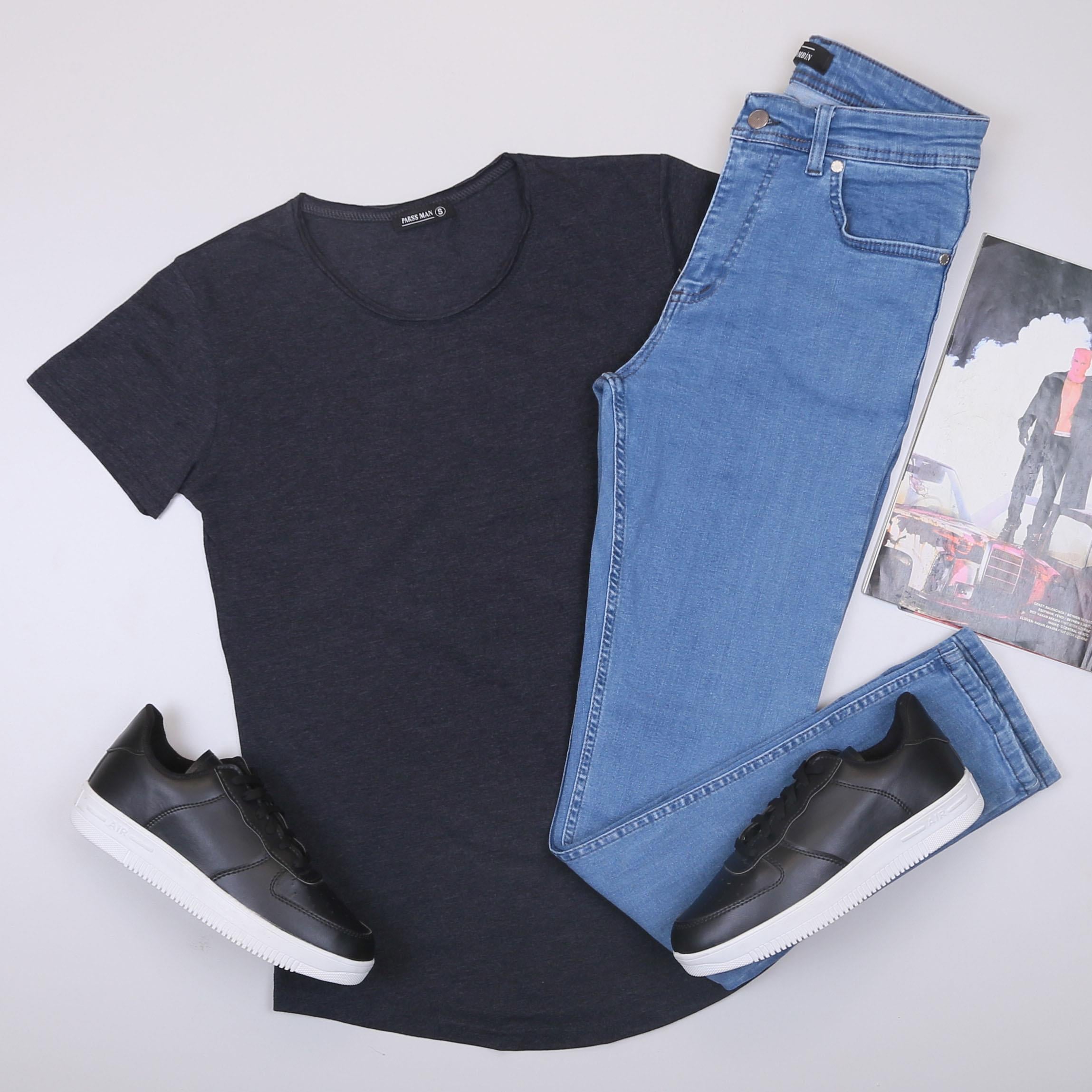 Füme Basic Tişört Pantolon Ayakkabı Kombin