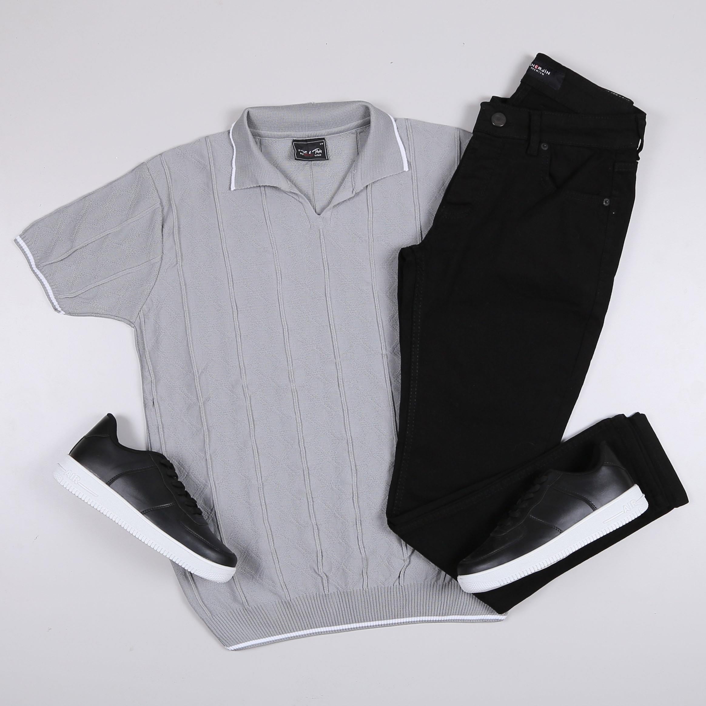 Gri Triko Tişört Kombini