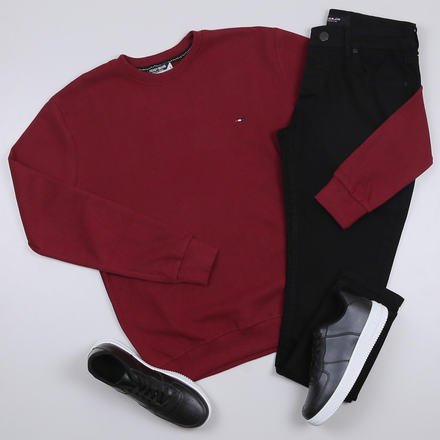 Kırmızı Kazak Kot Pantolon Ayakkabı Kombini