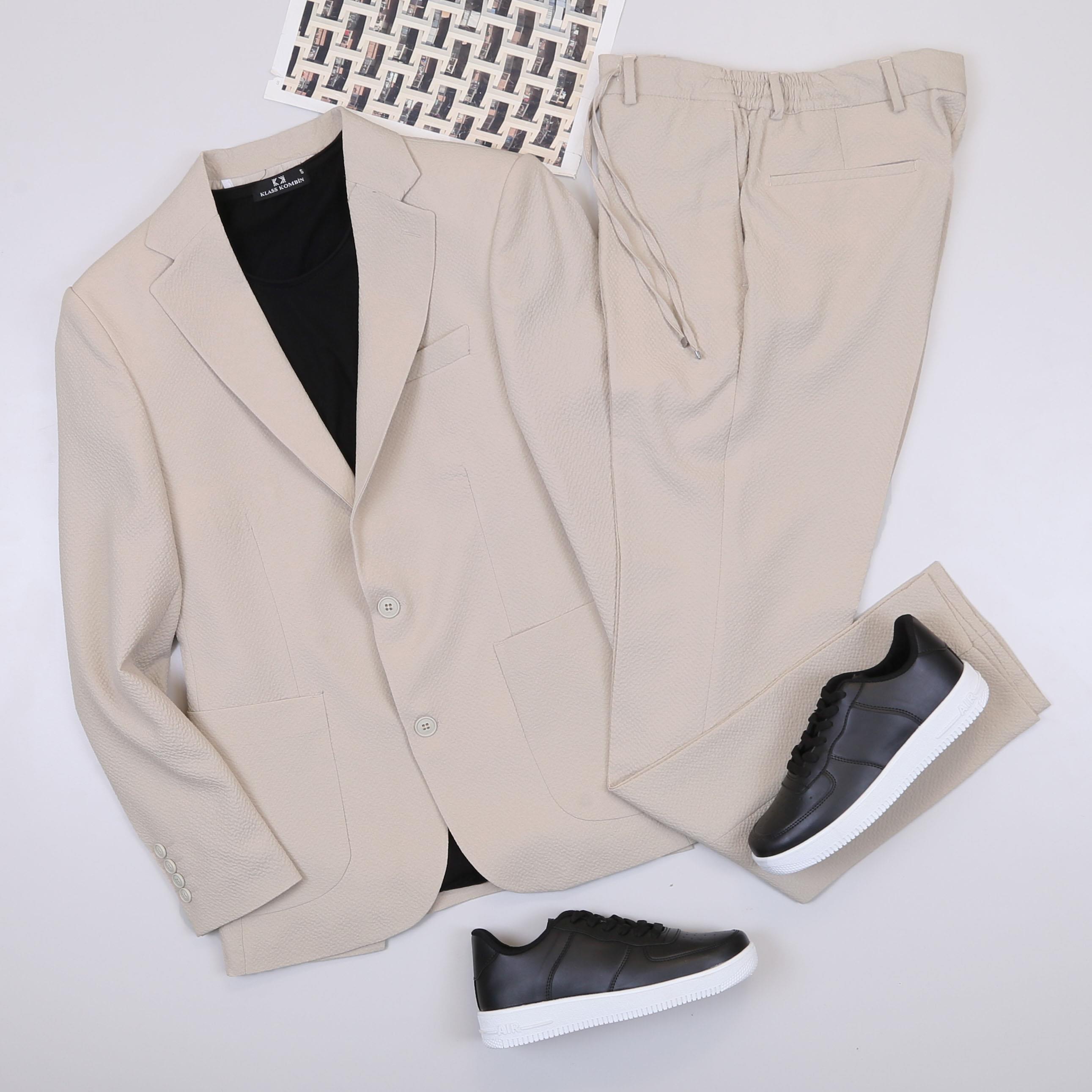 Krem Takım Elbise Kombini