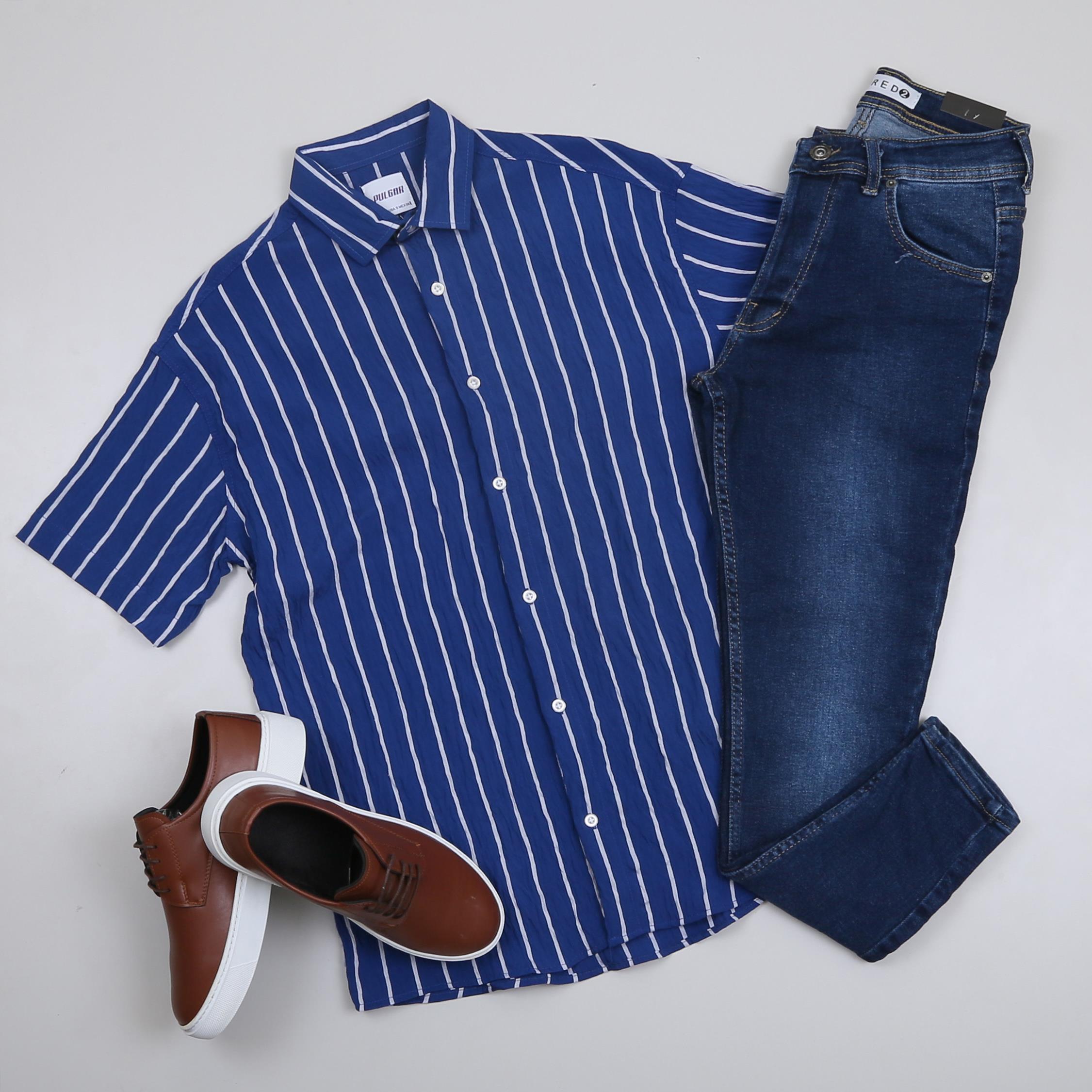 Mavi Çizgili Kısa Kol Gömlek Pantolon Kombini