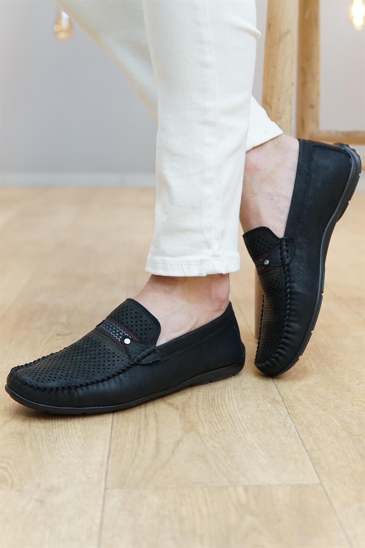 Siyah Süet Babet Ayakkabı