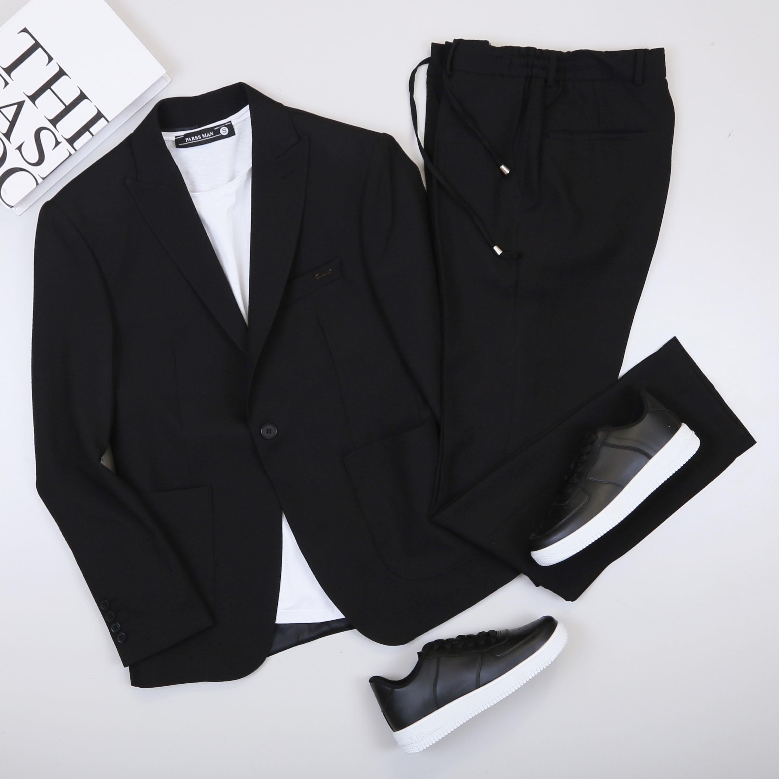 Siyah Takım Elbise Kombini