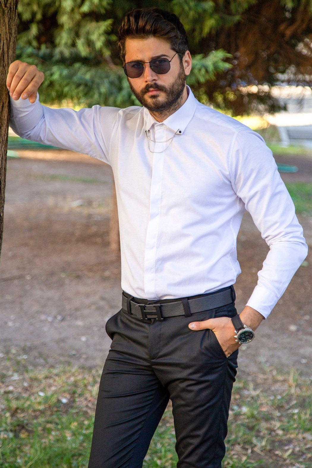 Slim fit gizli patlı beyaz klasik gömlek