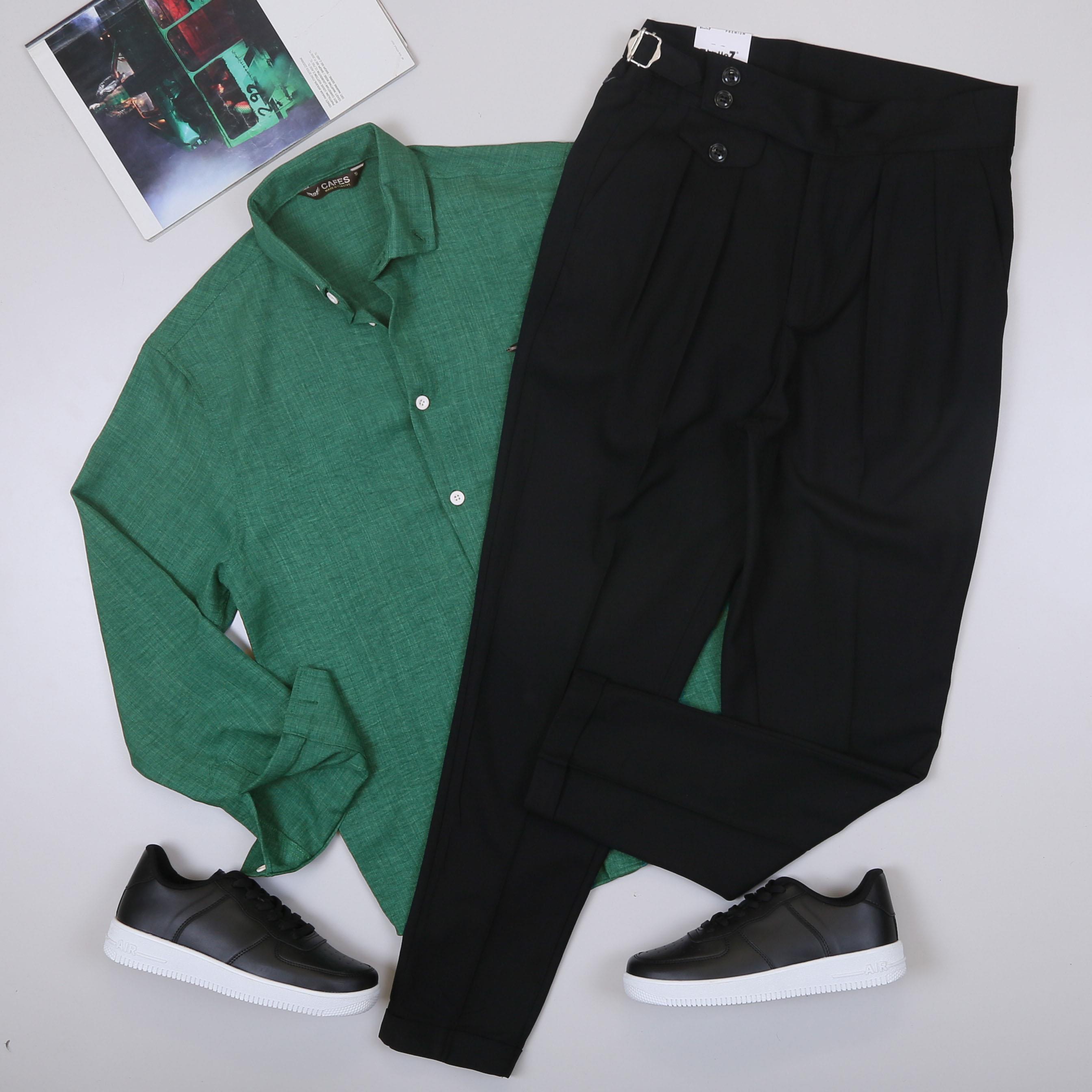 Yeşil Spor Gömlek Pileli Pantolon Ayakkabı Kombin