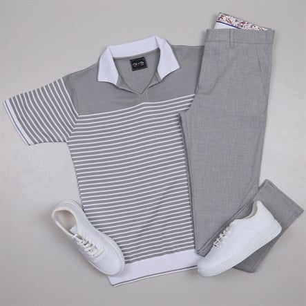 Gri Triko Polo Yaka Tişört Gri Kumaş Pantolon Ayakkabı Kombin