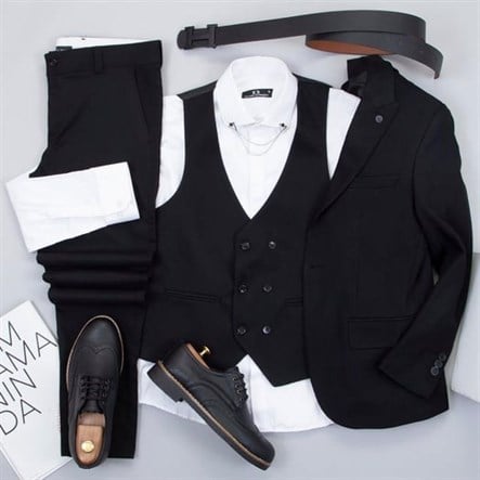 Siyah Takım Elbise Kombini