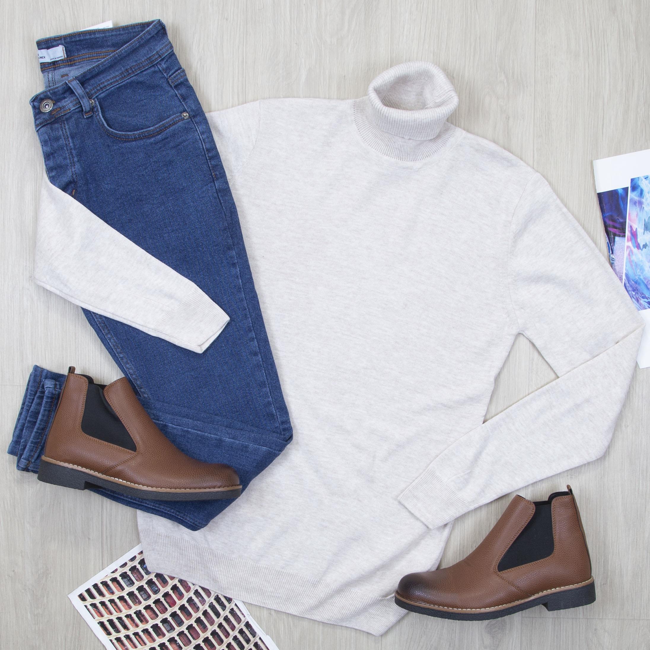 Bej Boğazlı Triko Kazak Pantolon Bot Kombin