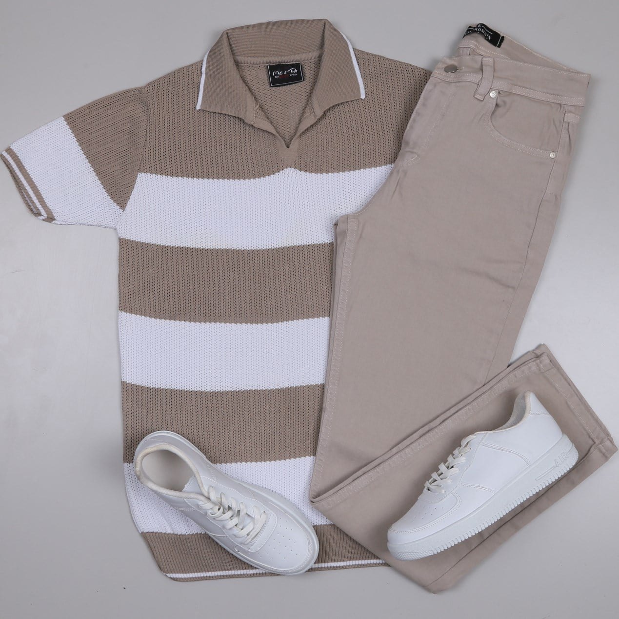 bej çizgili Triko Polo Yaka Tişört bej  kot  pantolon  ayakkabı Kombin