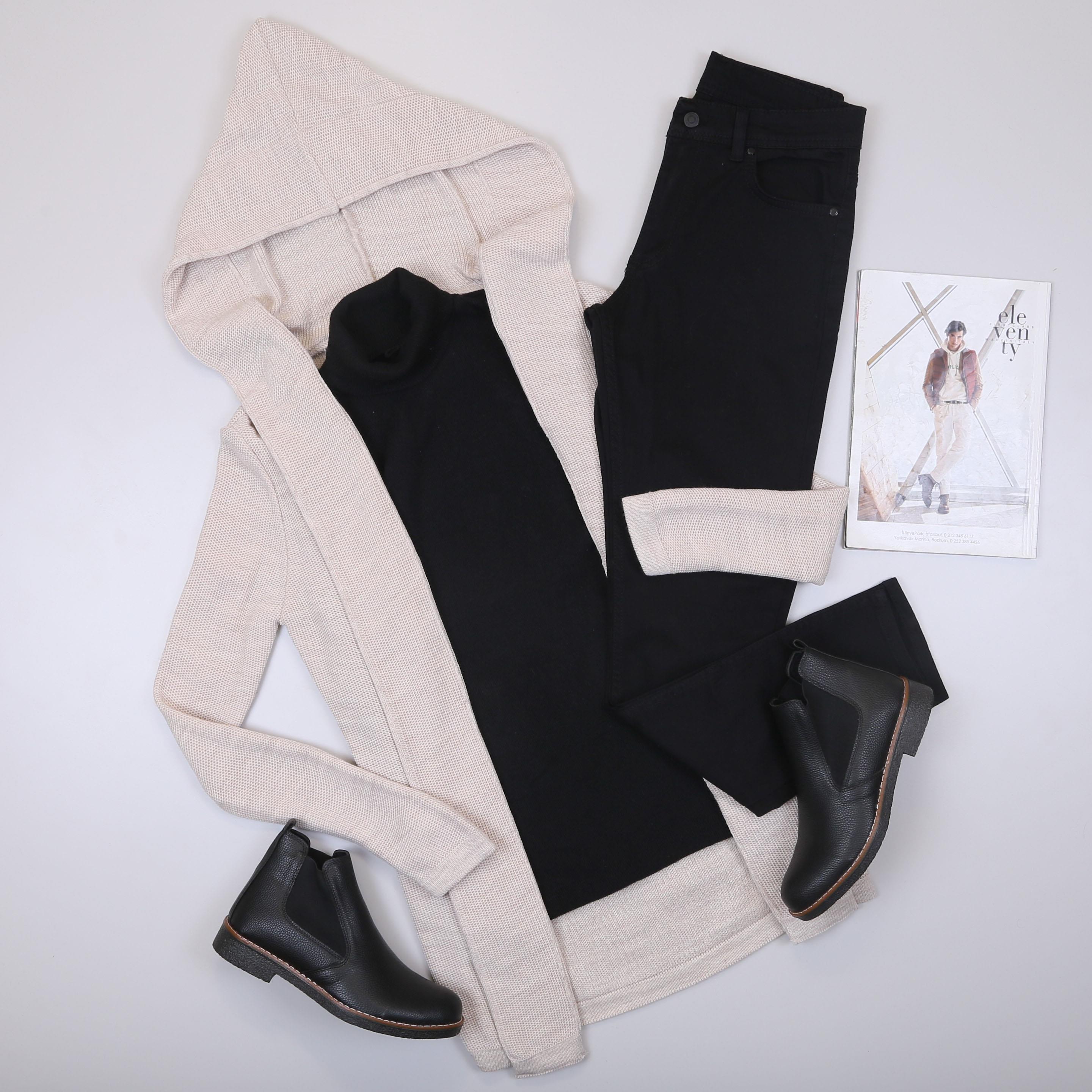 Bej Kapşonlu Hırka Boğazlı Body Pantolon Bot Kombin