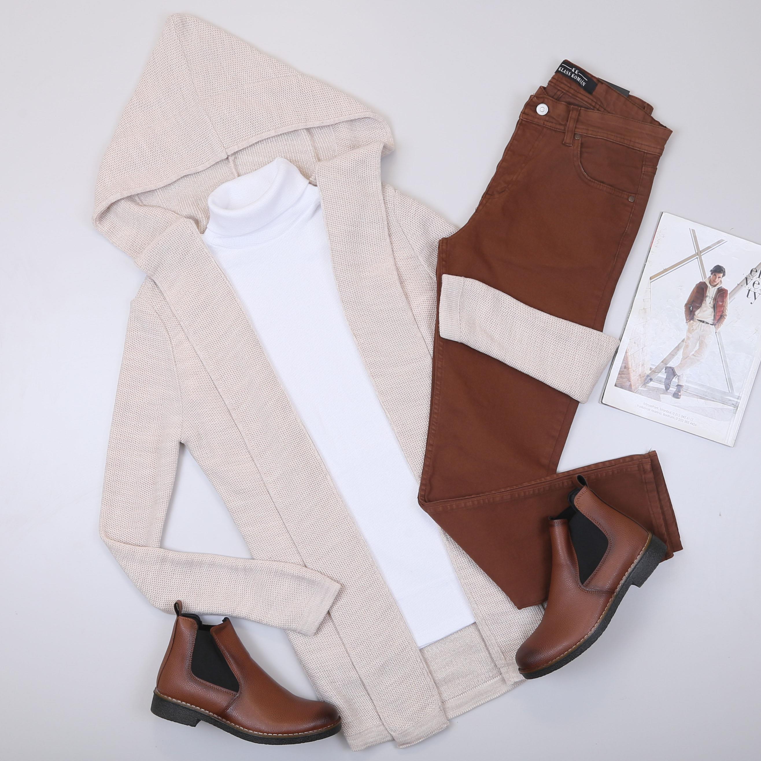 Bej Kapşonlu Hırka Boğazlı Body Pantolon Bot Kombin