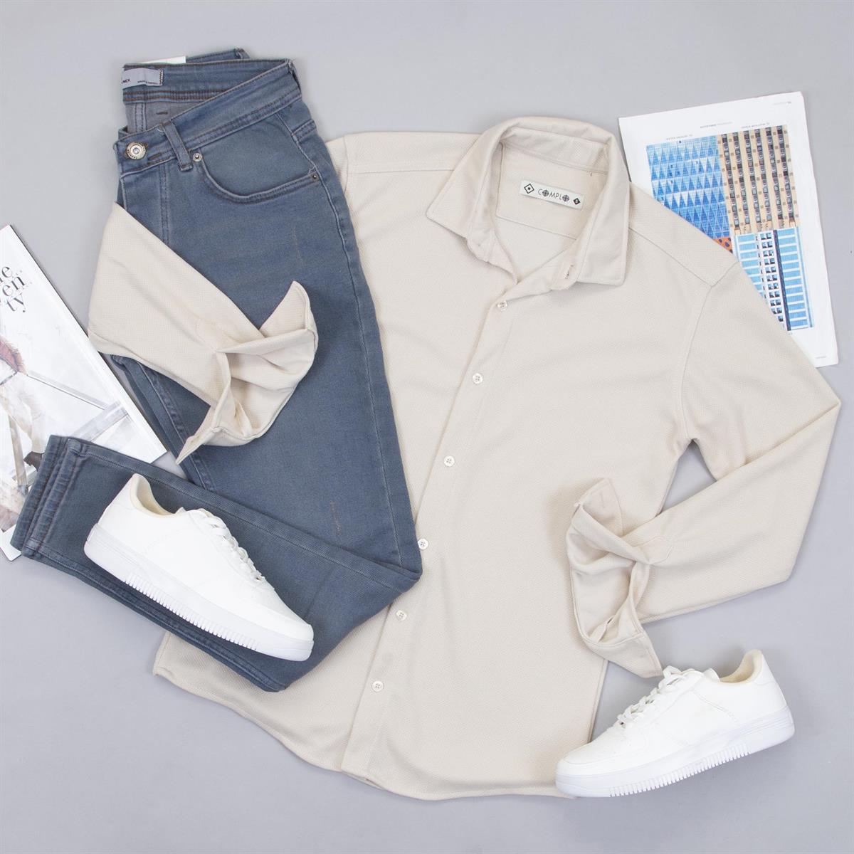 Bej Spor Gömlek Pantolon Ayakkabı Kombin