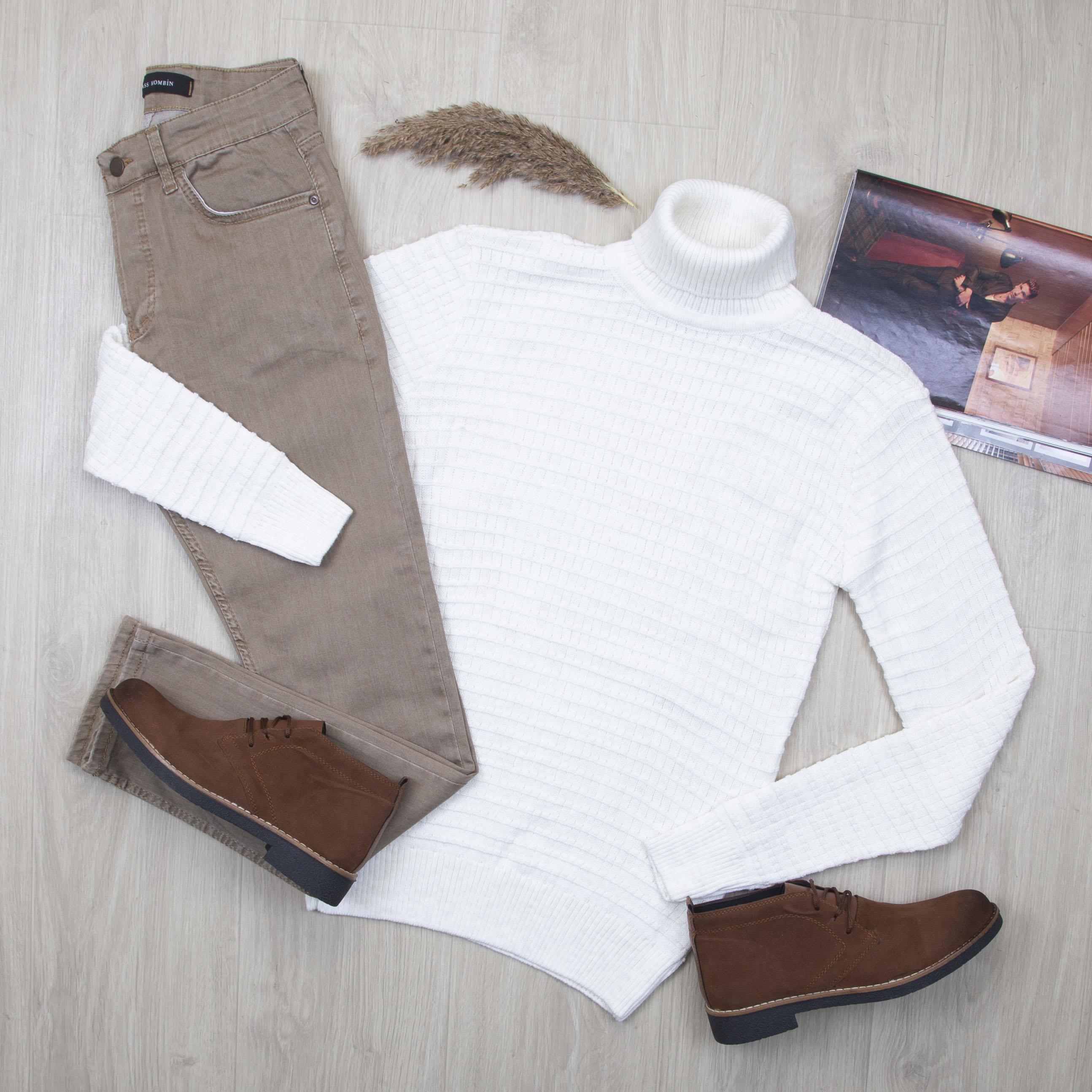 Beyaz Boğazlı Triko Kazak Pantolon Bot Kombin