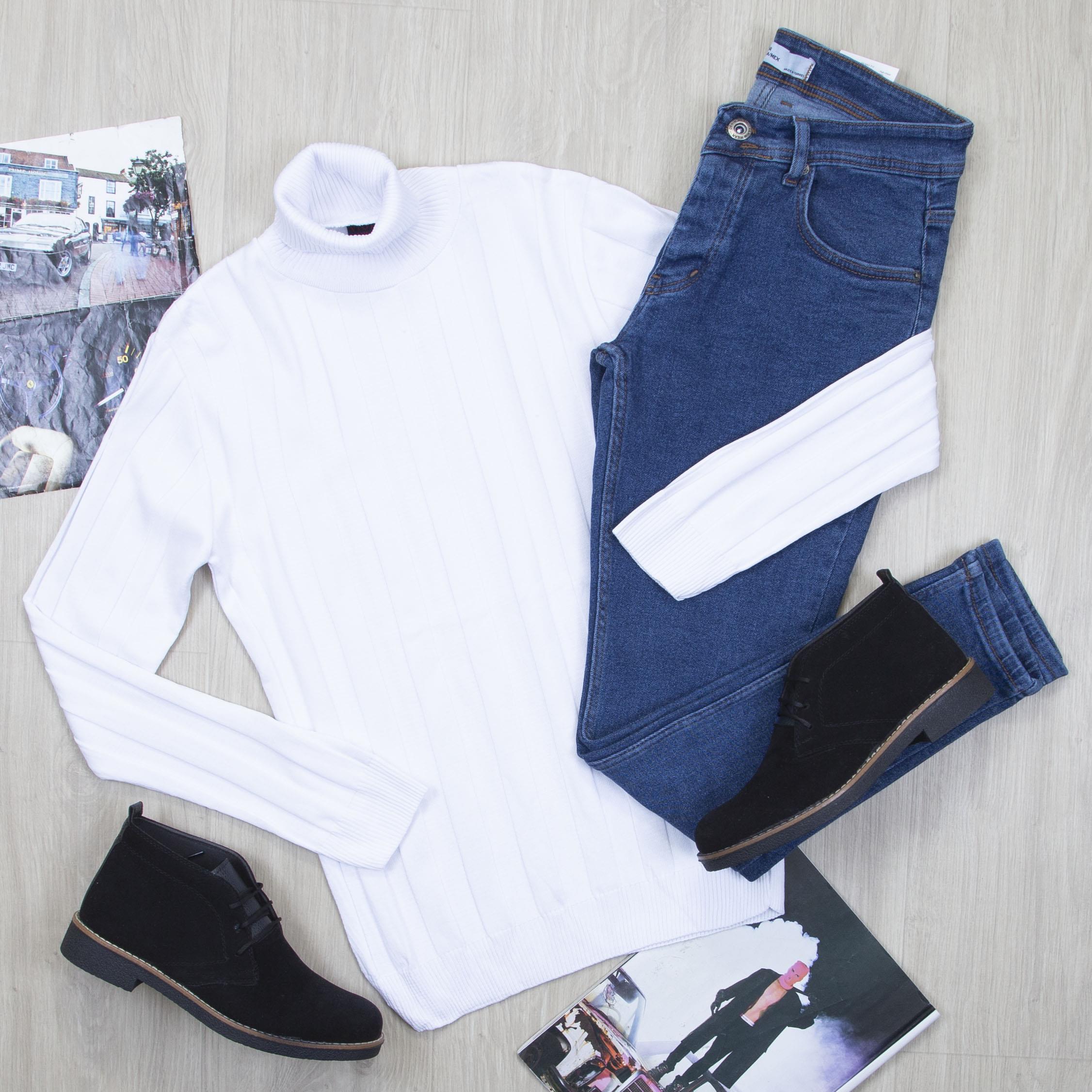 Beyaz Boğazlı Triko Kazak Pantolon Bot Kombin