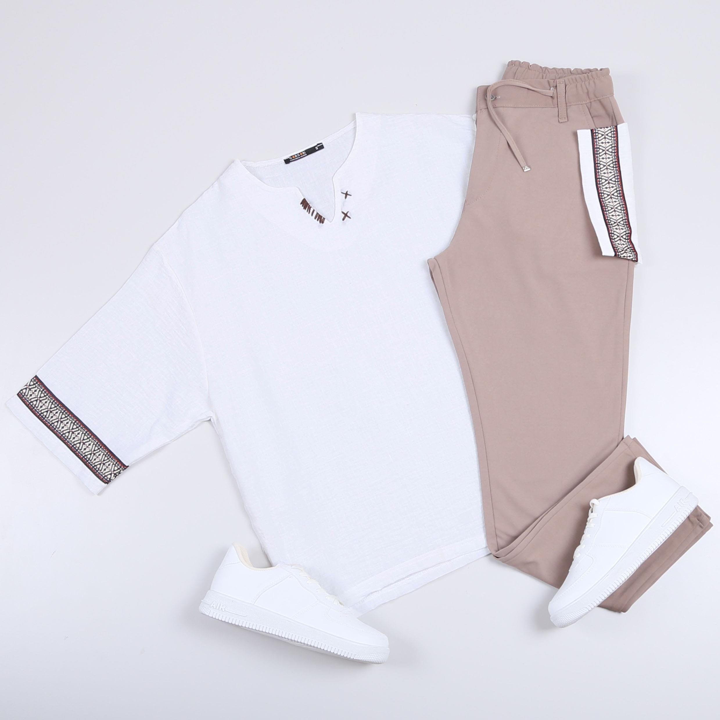 Beyaz Etnik Desenli Oversize Tişört Kombini