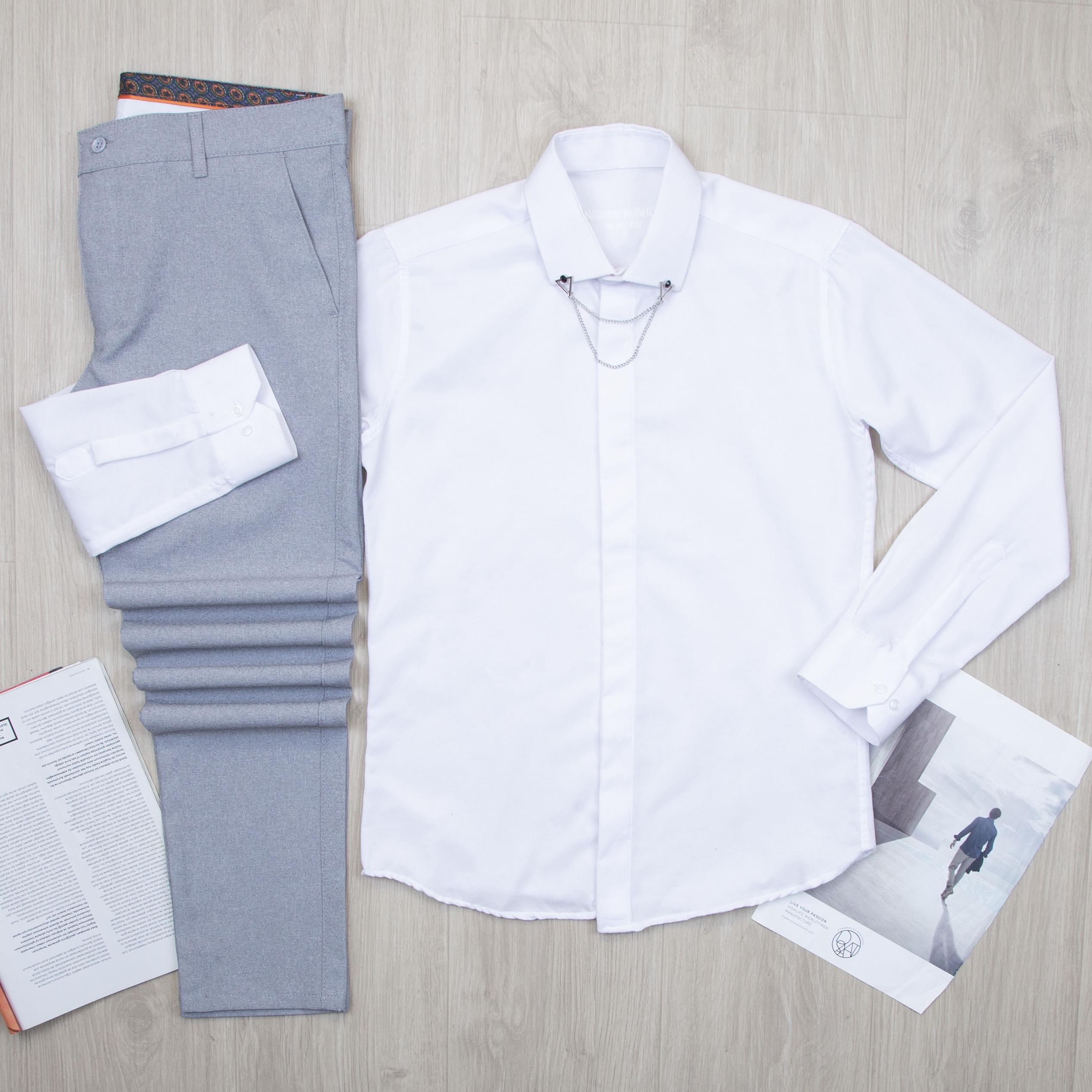 Beyaz Gömlek Gri Pantolon Kombin