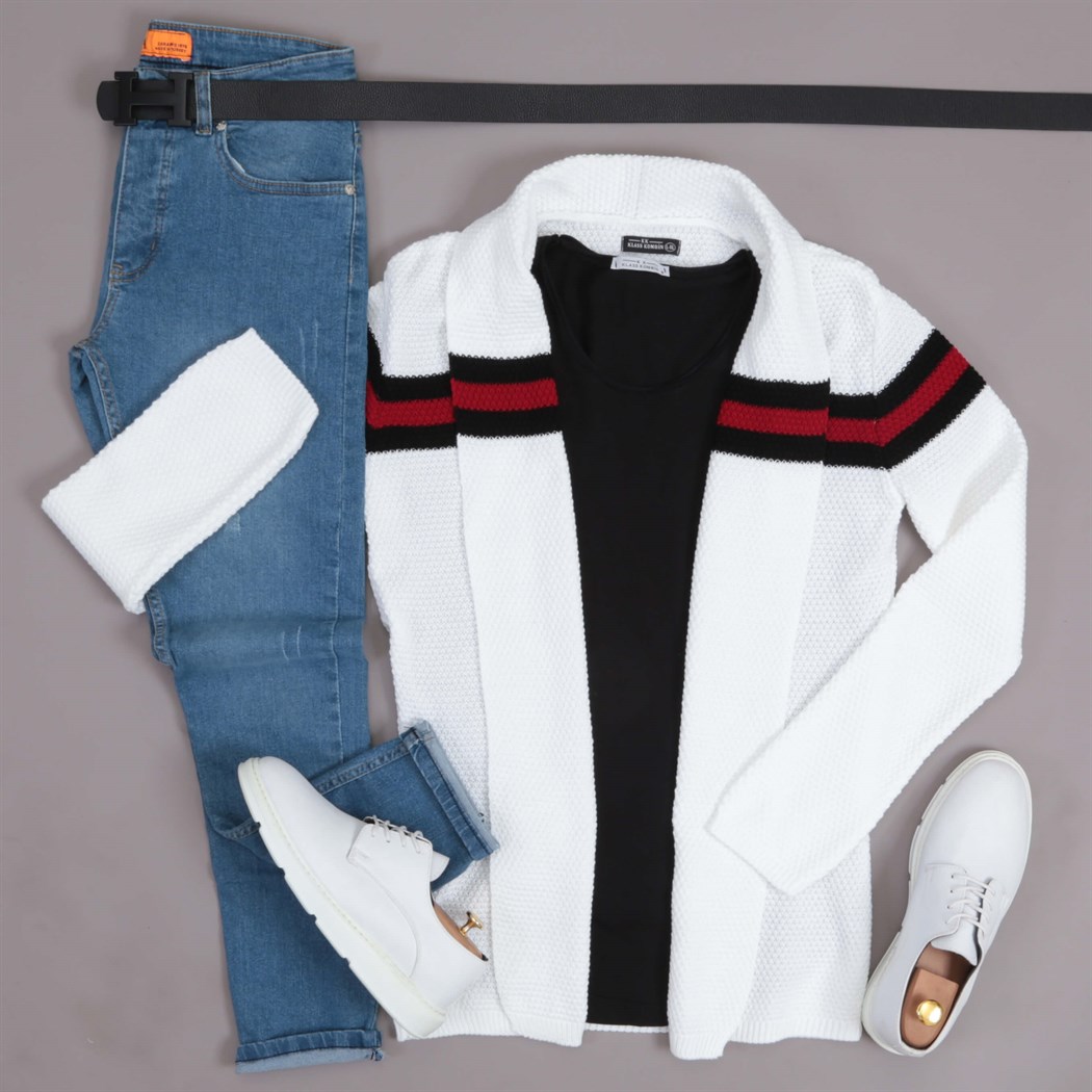 Beyaz Hırka Pantolon Ayakkabı Kombini