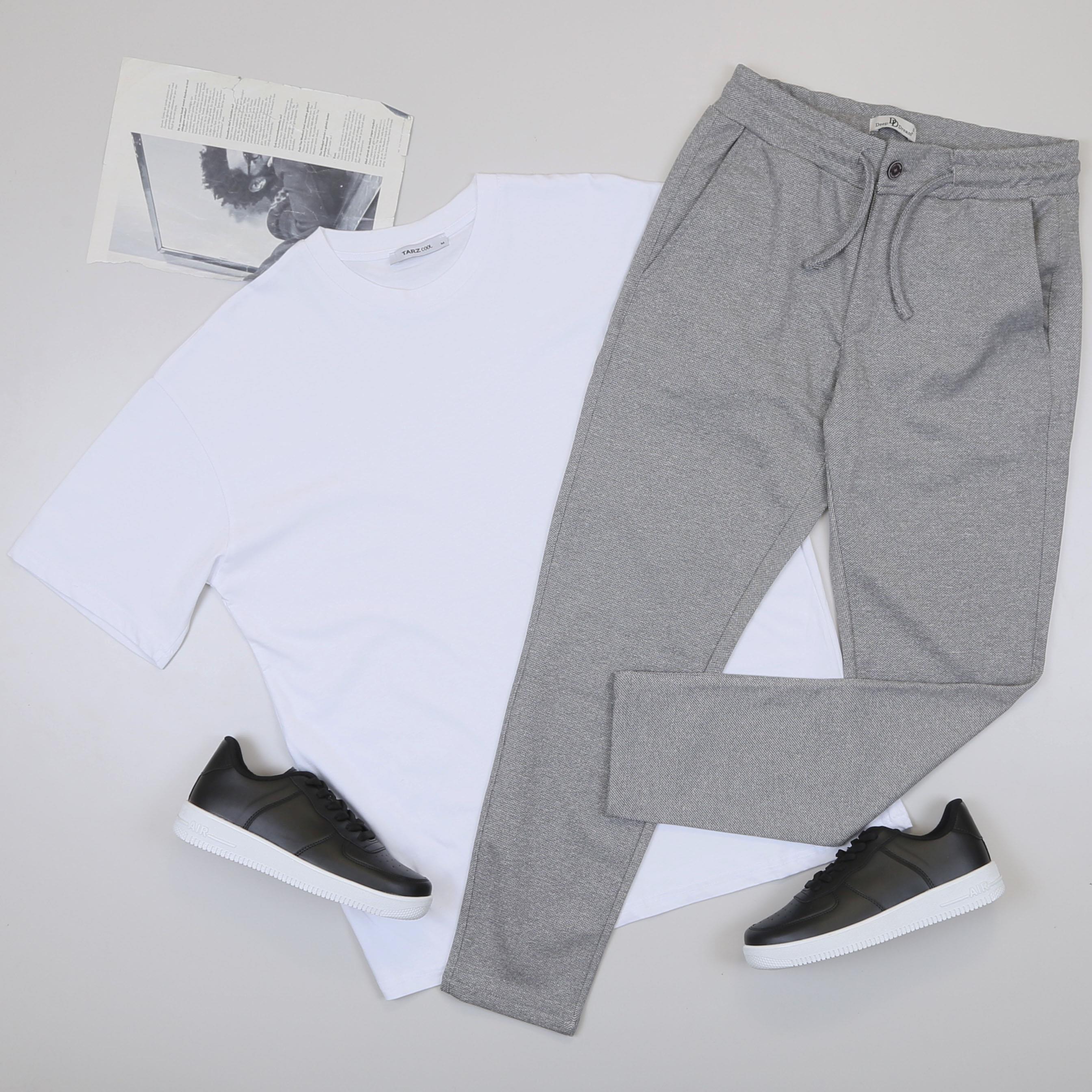 Beyaz Oversize Tişört Pantolon Ayakkabı Kombin