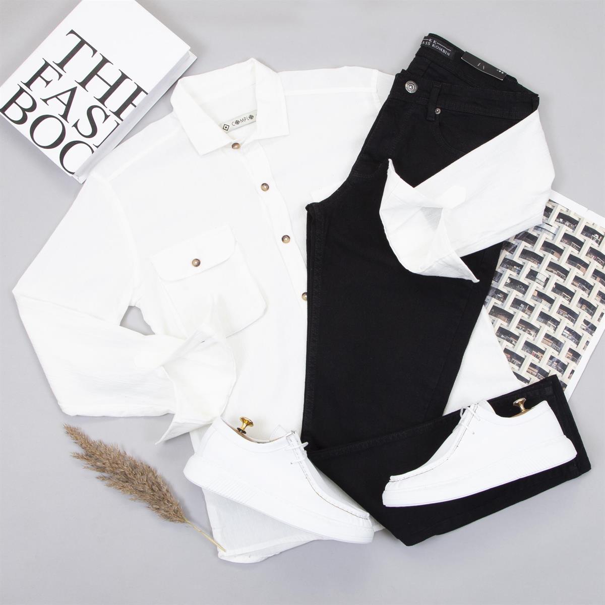 Beyaz Spor Gömlek Pantolon Ayakkabı Kombin