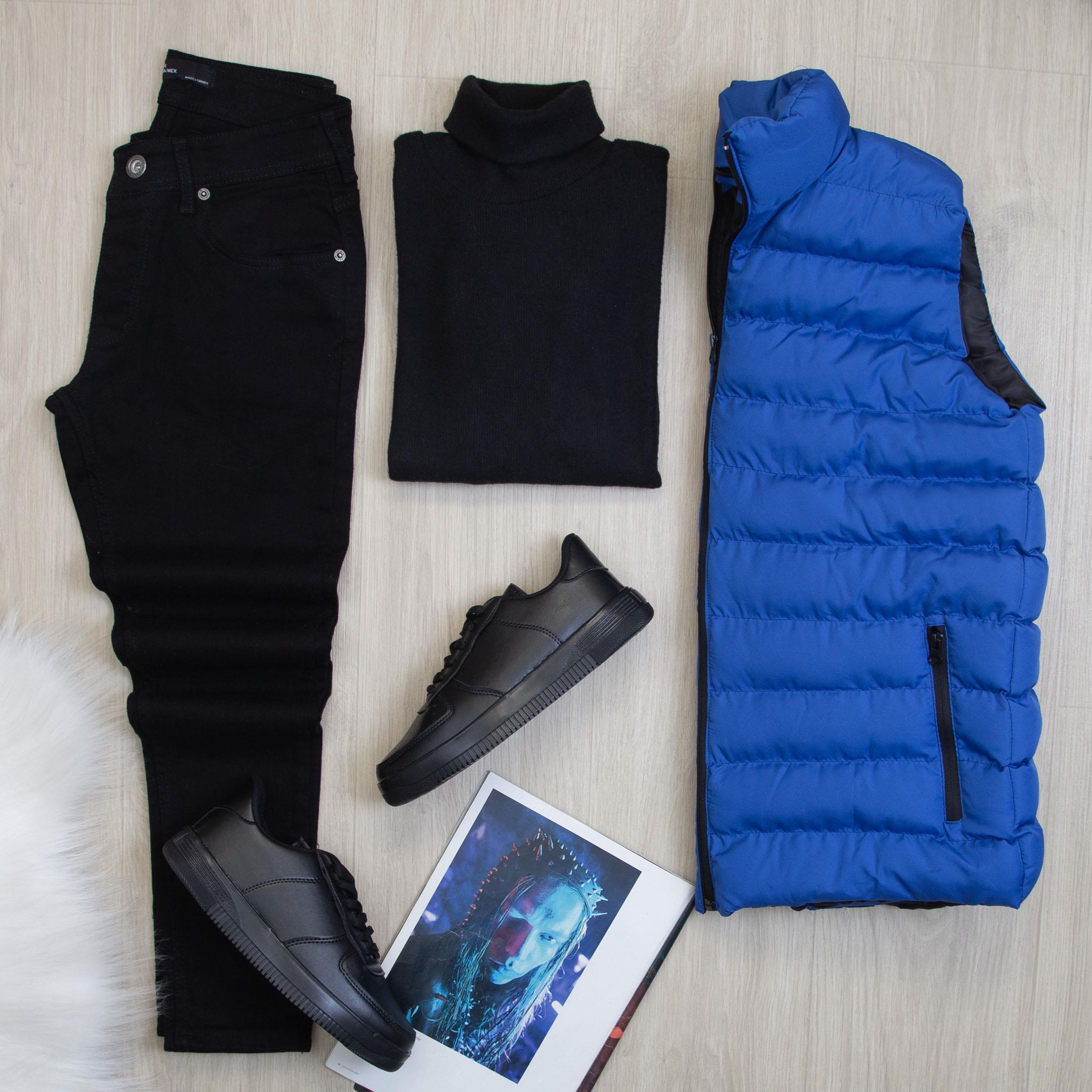 Çıkarılabilir Kapşonlu Mavi Şişme Yelek Boğazlı Body Pantolon Ayakkabı Kombin