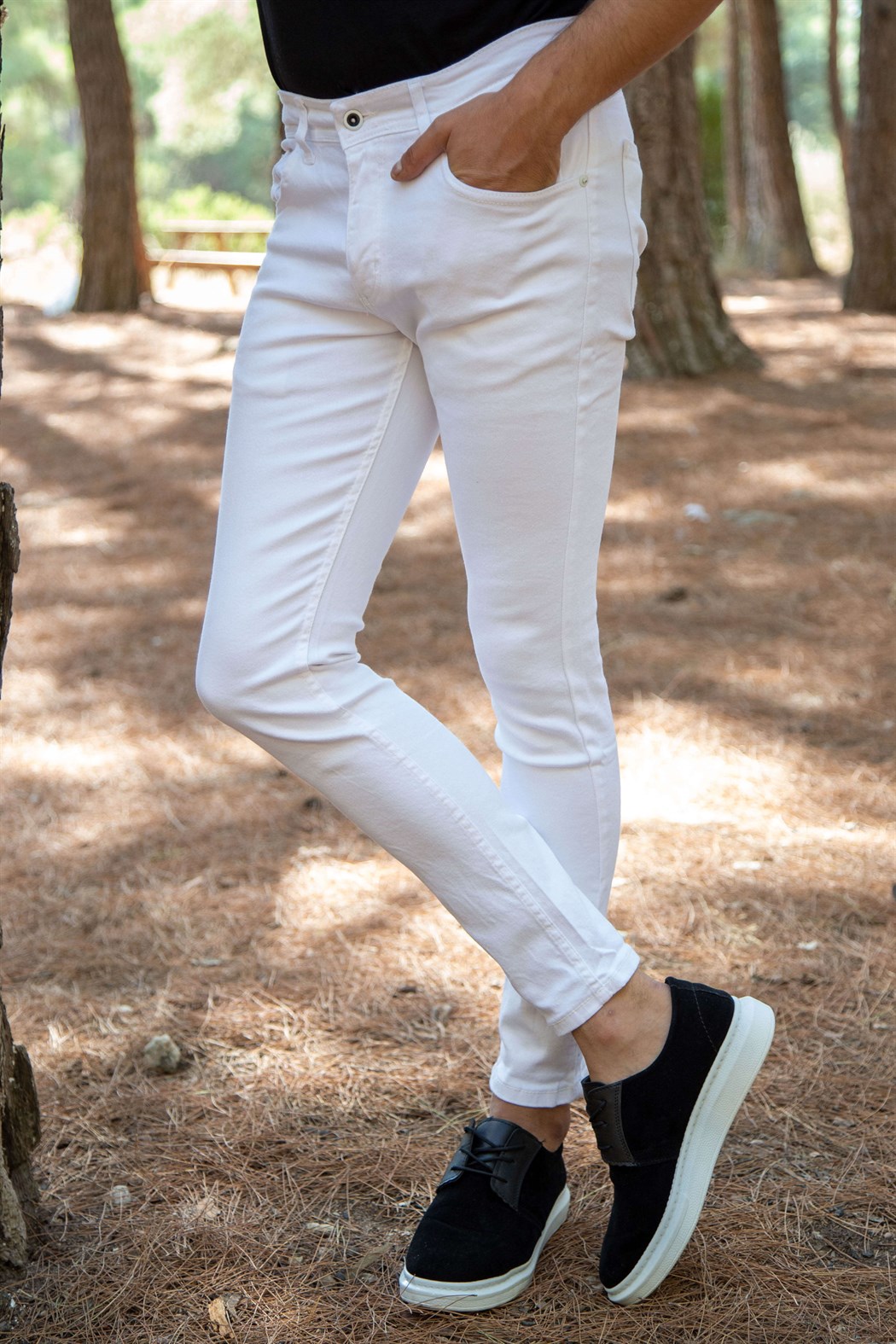 Slim fit likralı dar kesim paça beyaz kot pantolon