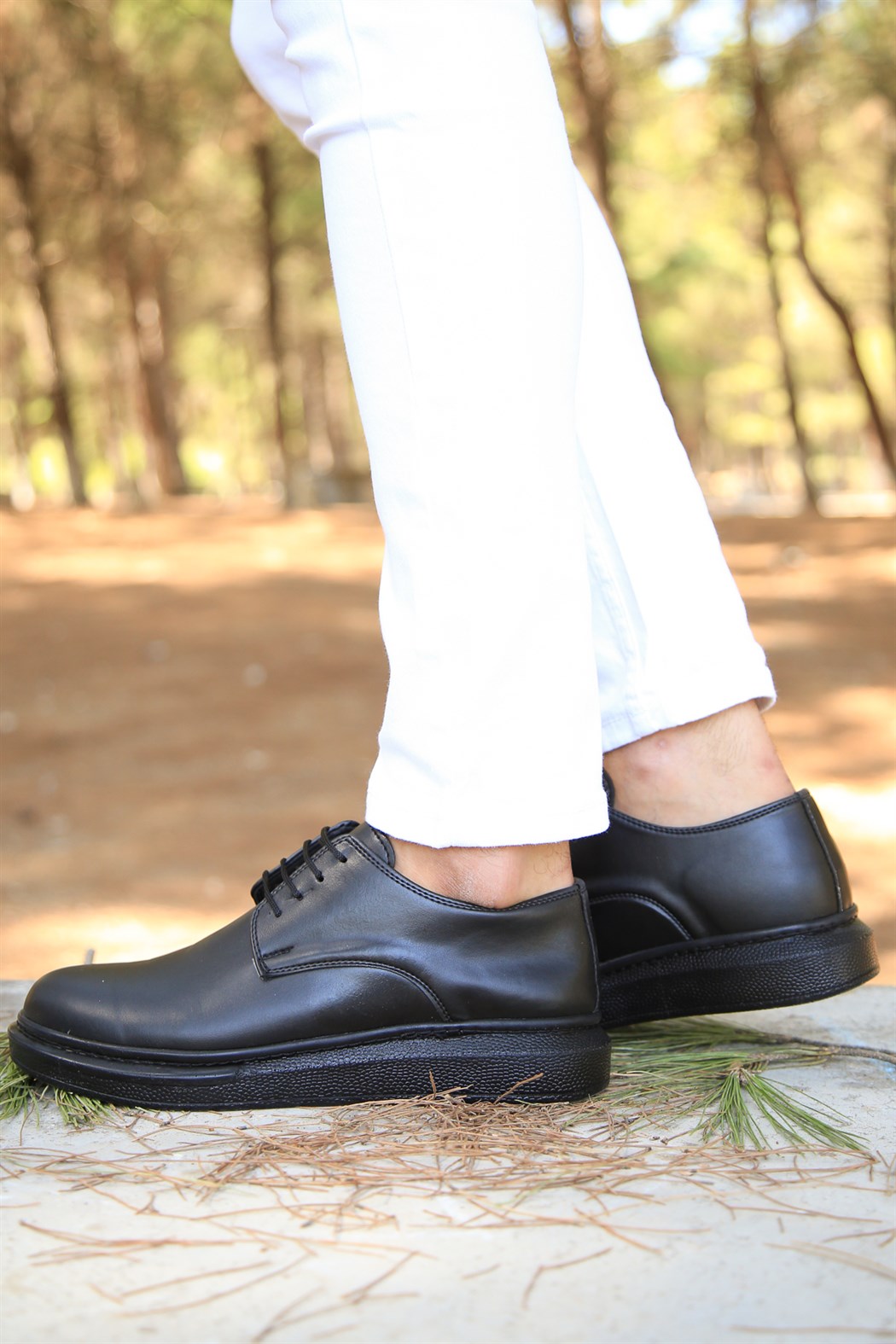 Siyah Bağcıklı Poli Taban Ayakkabı Klass Kombin