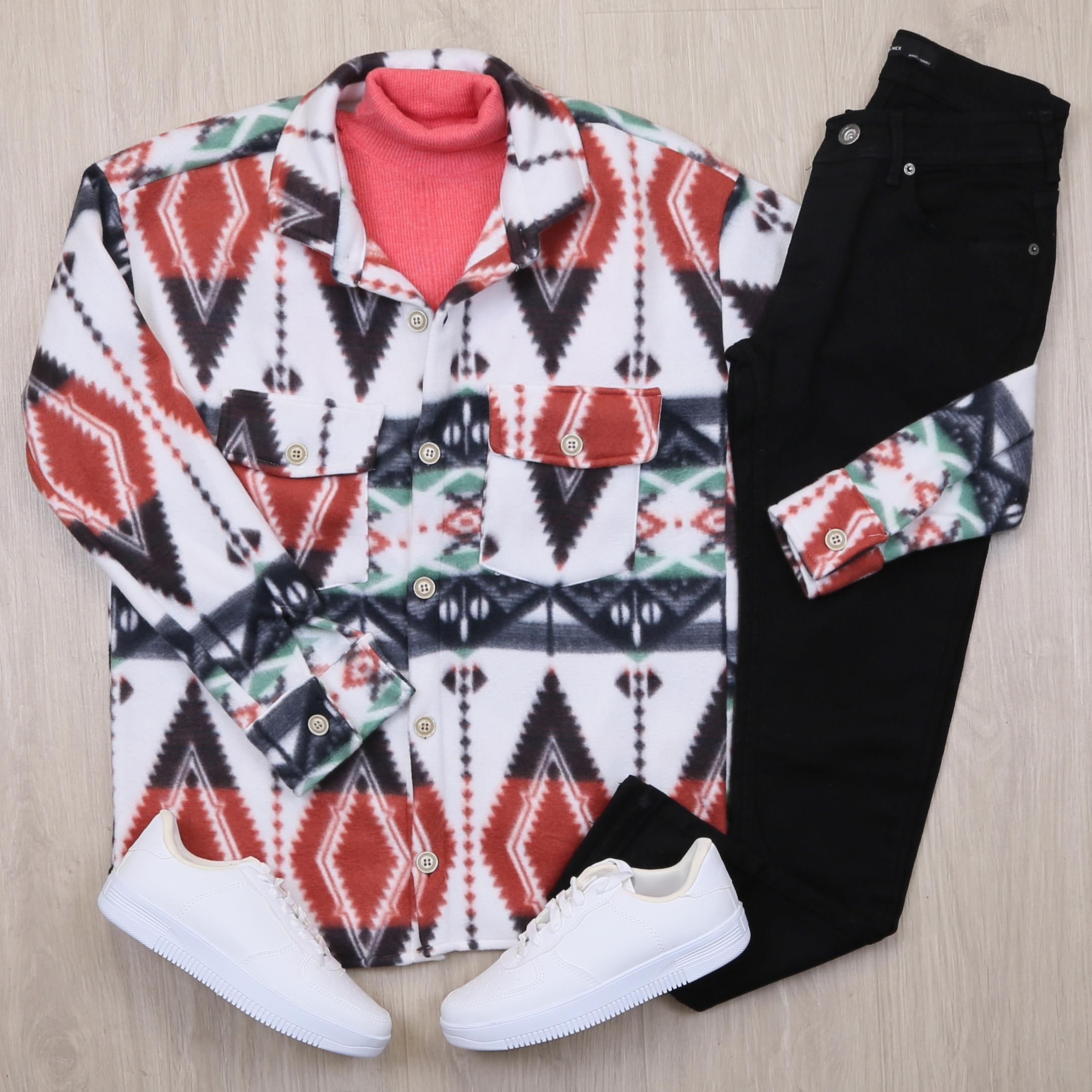 Etnik Desenli Polar Gömlek Body Pantolon Ayakkabı Kombin