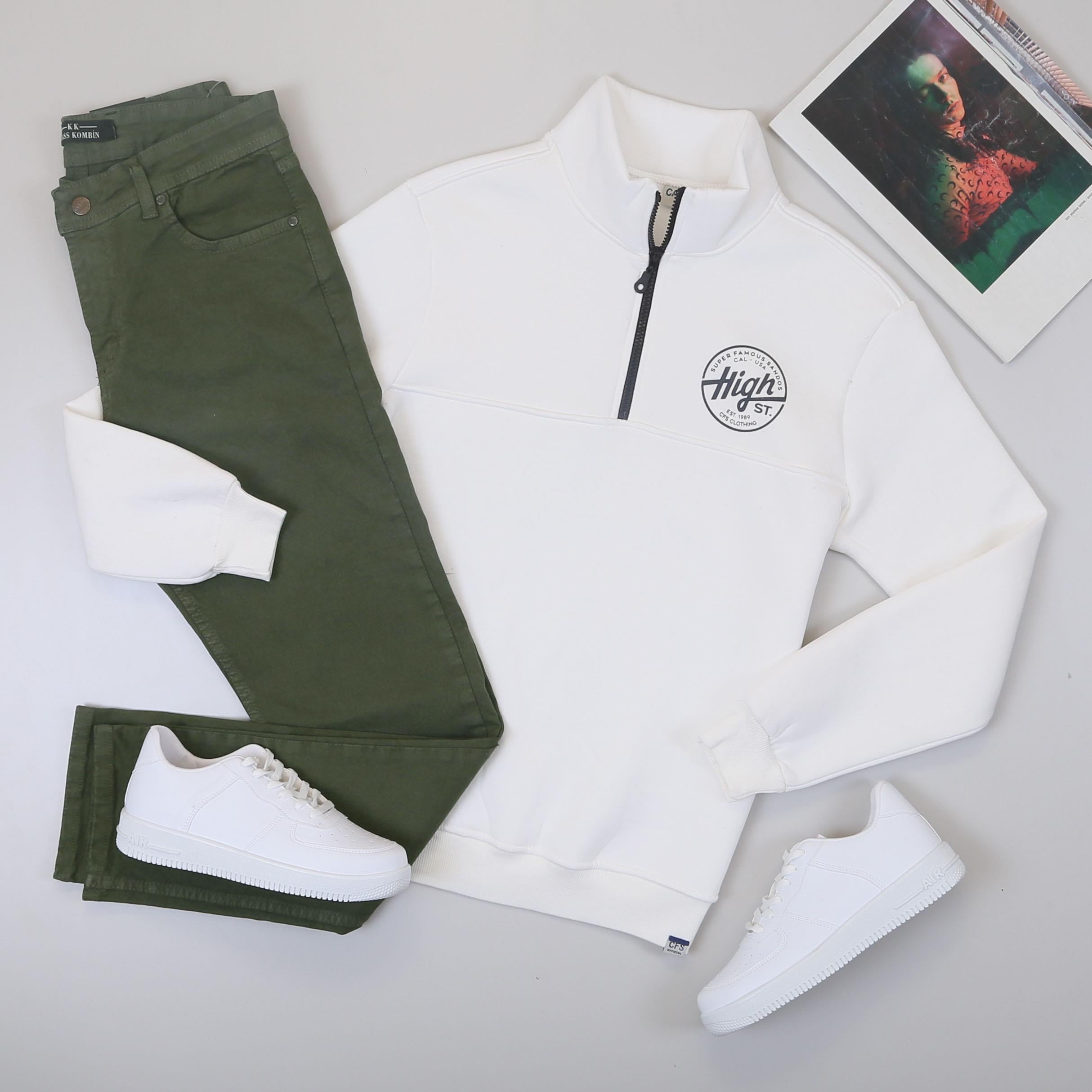 Fermuarlı Beyaz Sweat Pantolon Ayakkabı Kombin