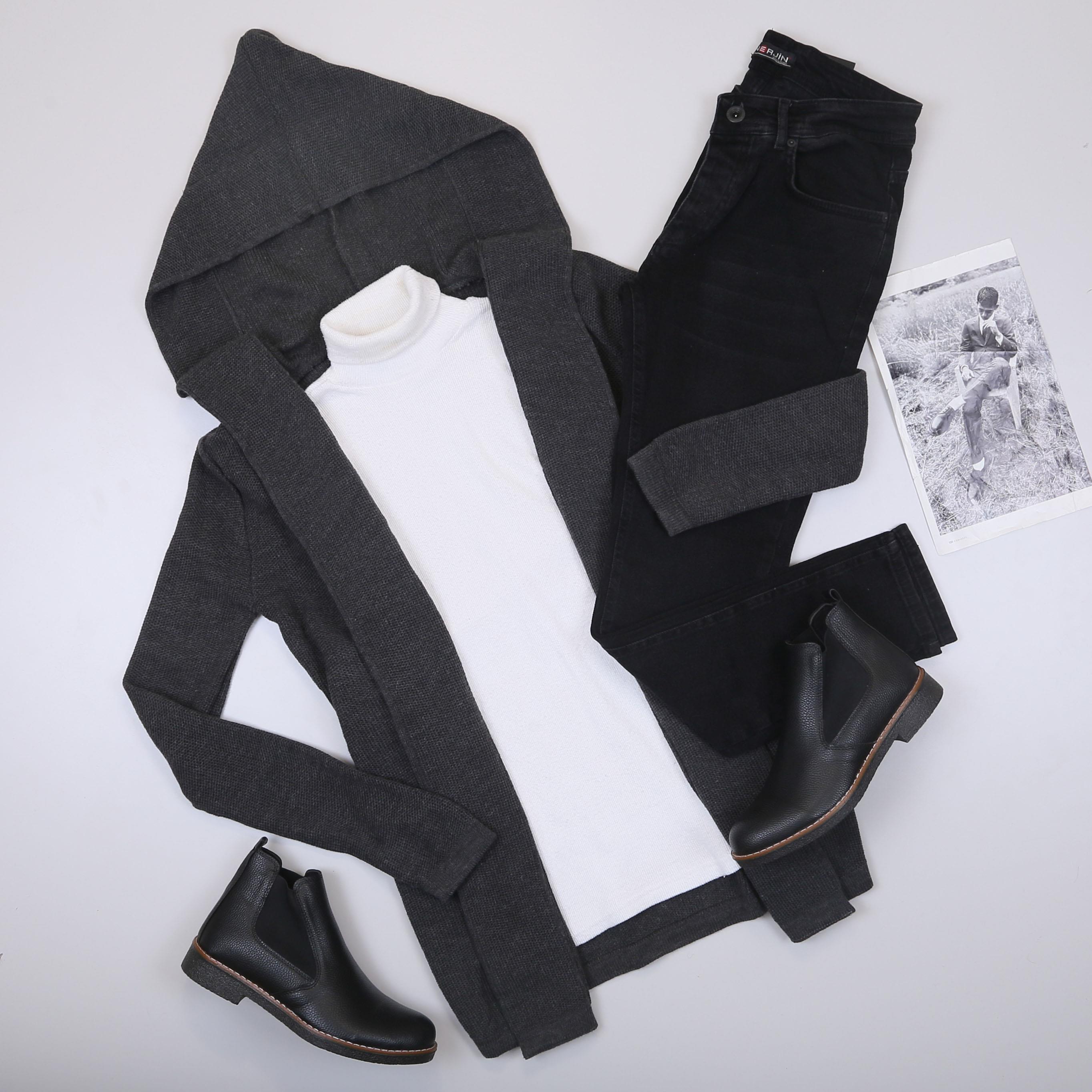 Füme Kapşonlu Hırka Boğazlı Body Pantolon Bot Kombin