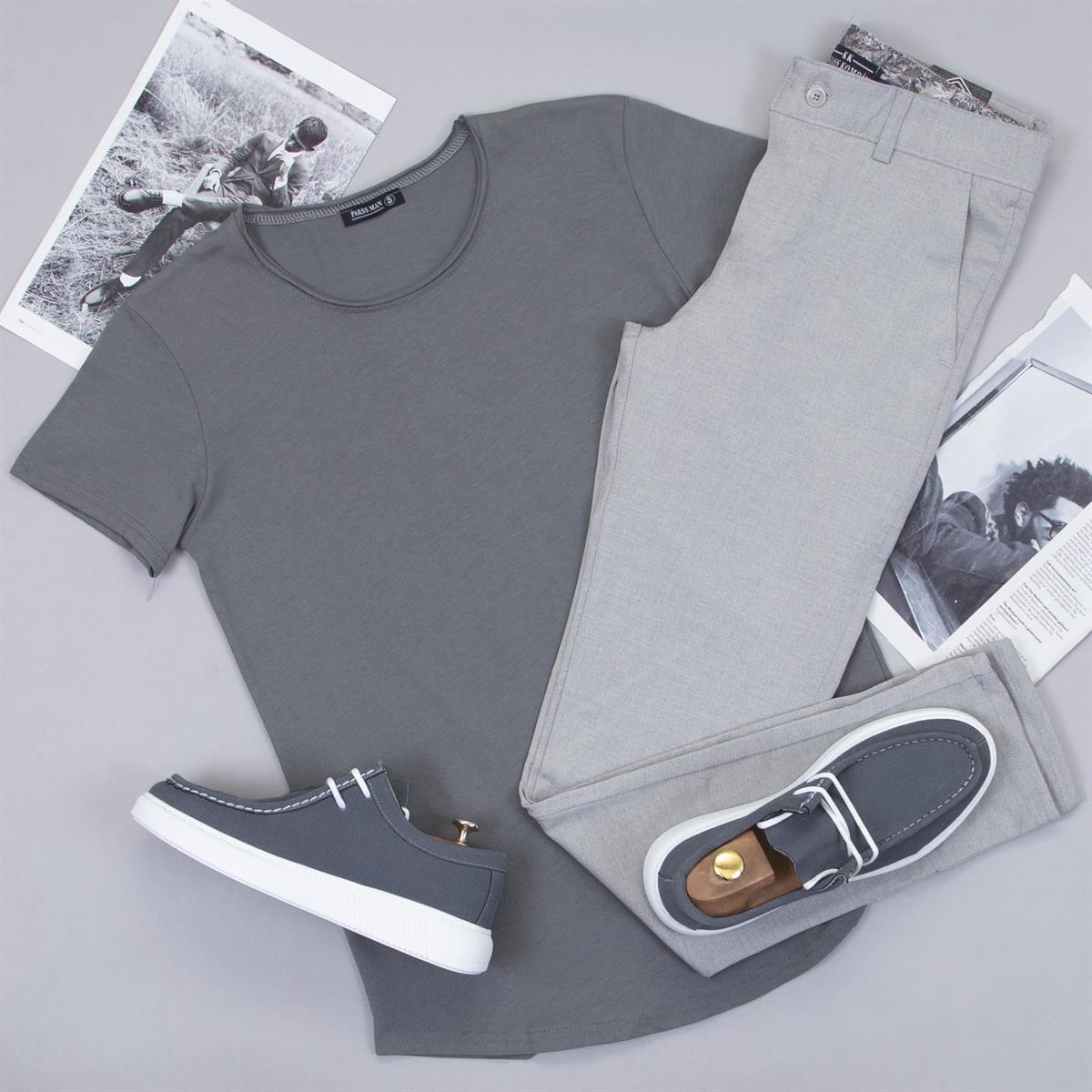 Gri Basic Tişört Pantolon Ayakkabı Kombin