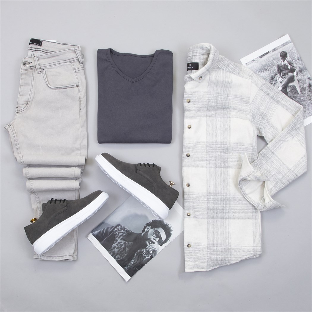 Gri Beyaz Ekose Oduncu Gömlek Body Pantolon Ayakkabı Kombin