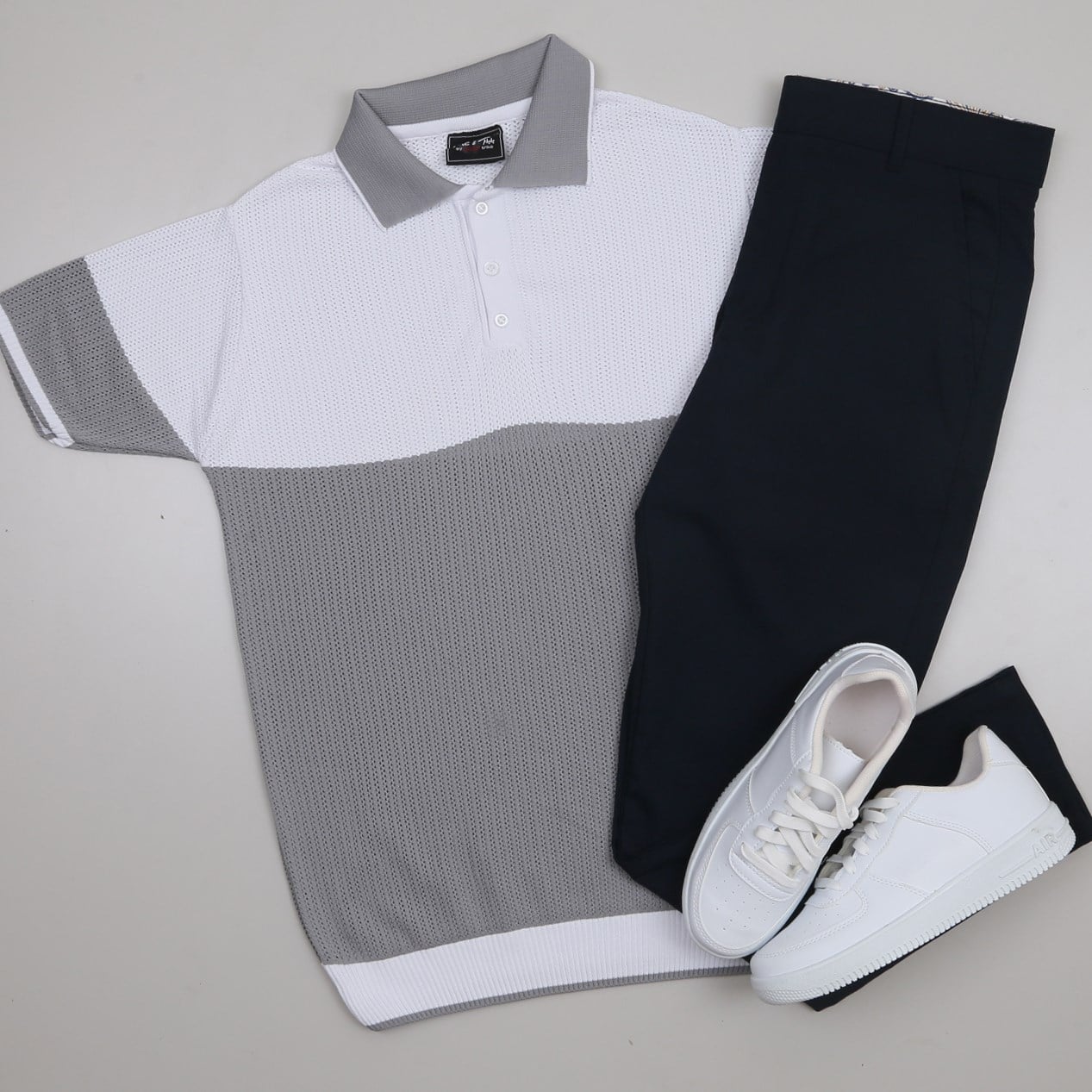 Gri Beyaz Triko Polo Yaka Tişört Pantolon Kombini Erkek | Slim Fit Şık Günlük Set