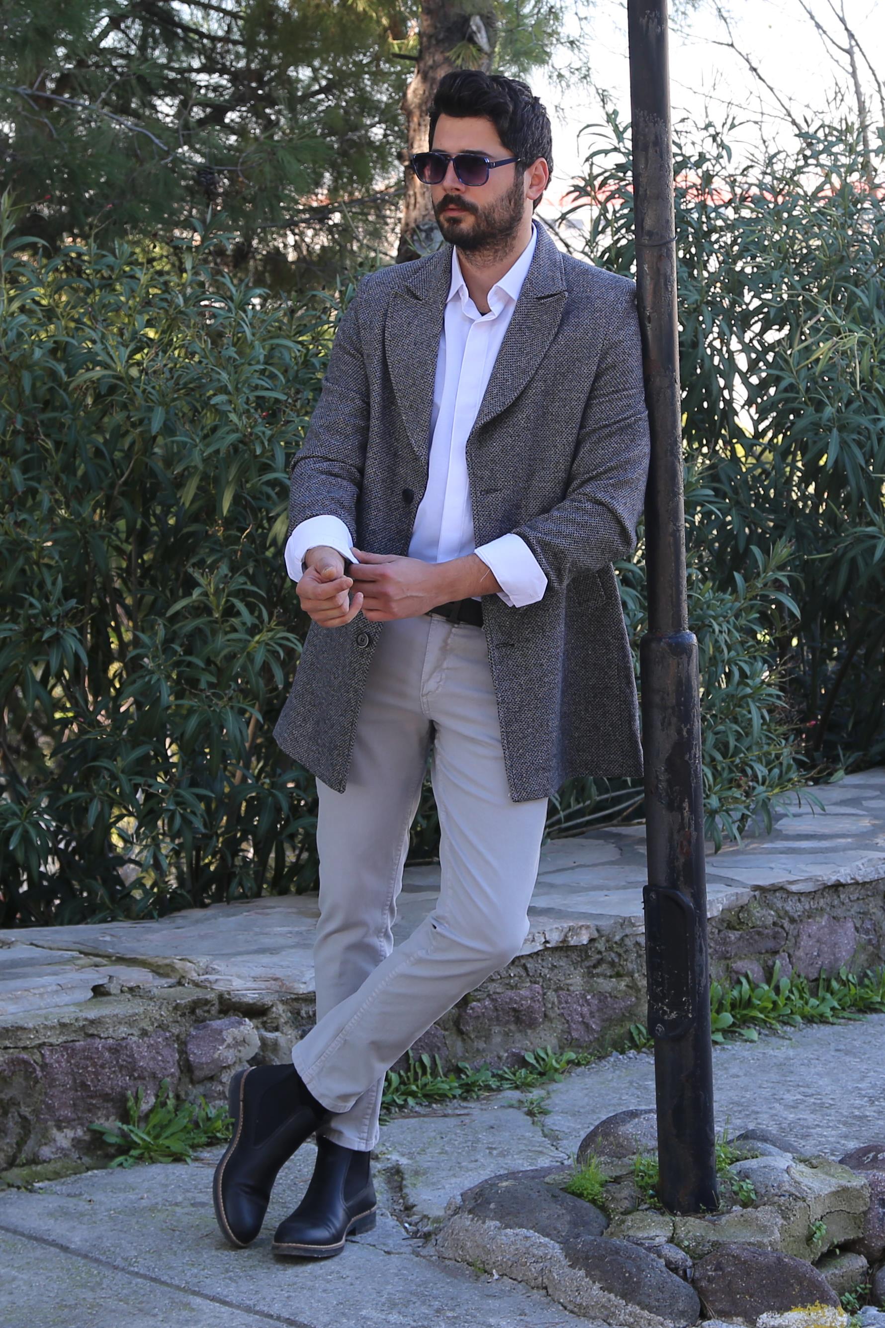 Gri Kırçıllı Kaban Kombini