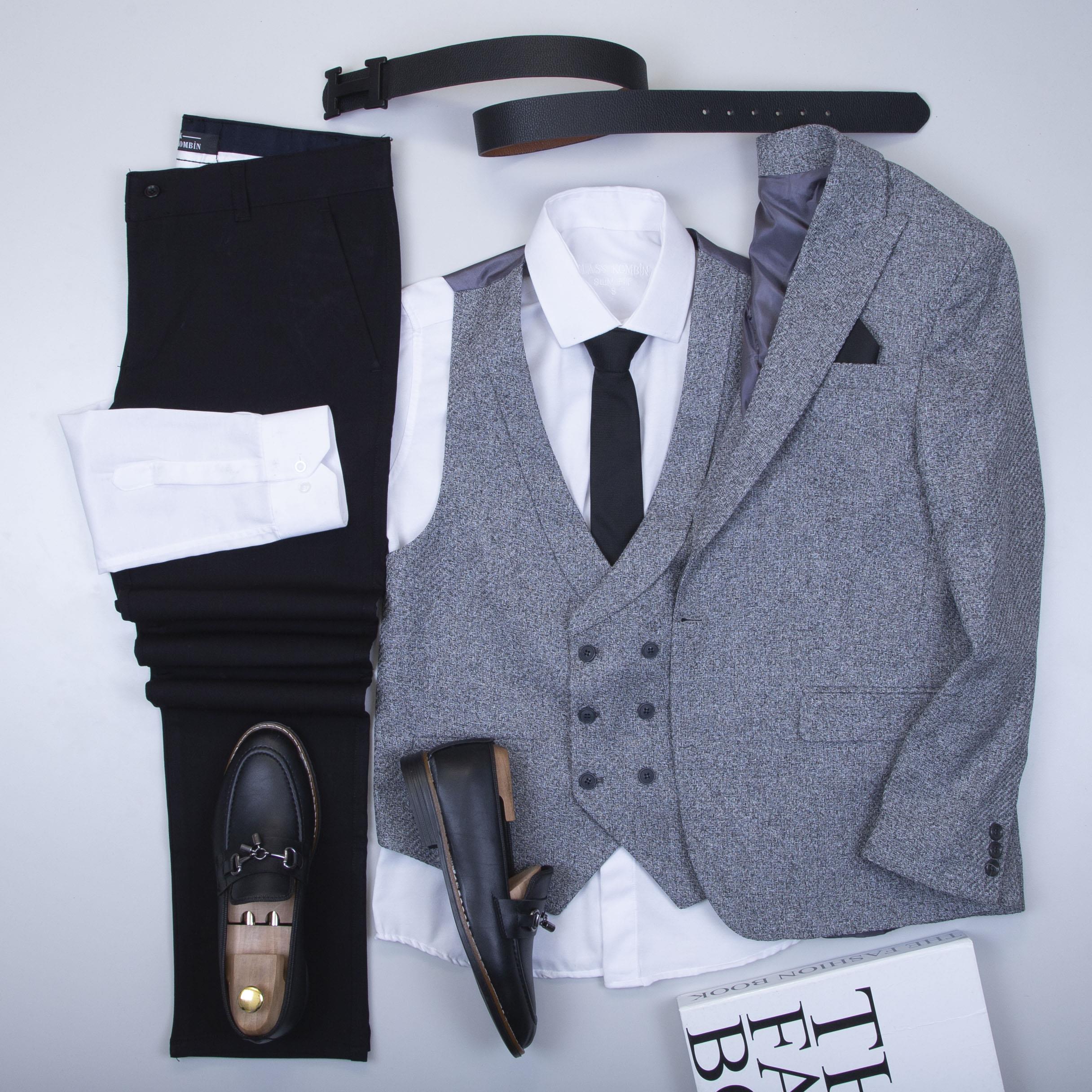 Gri Takım Elbise Kombini