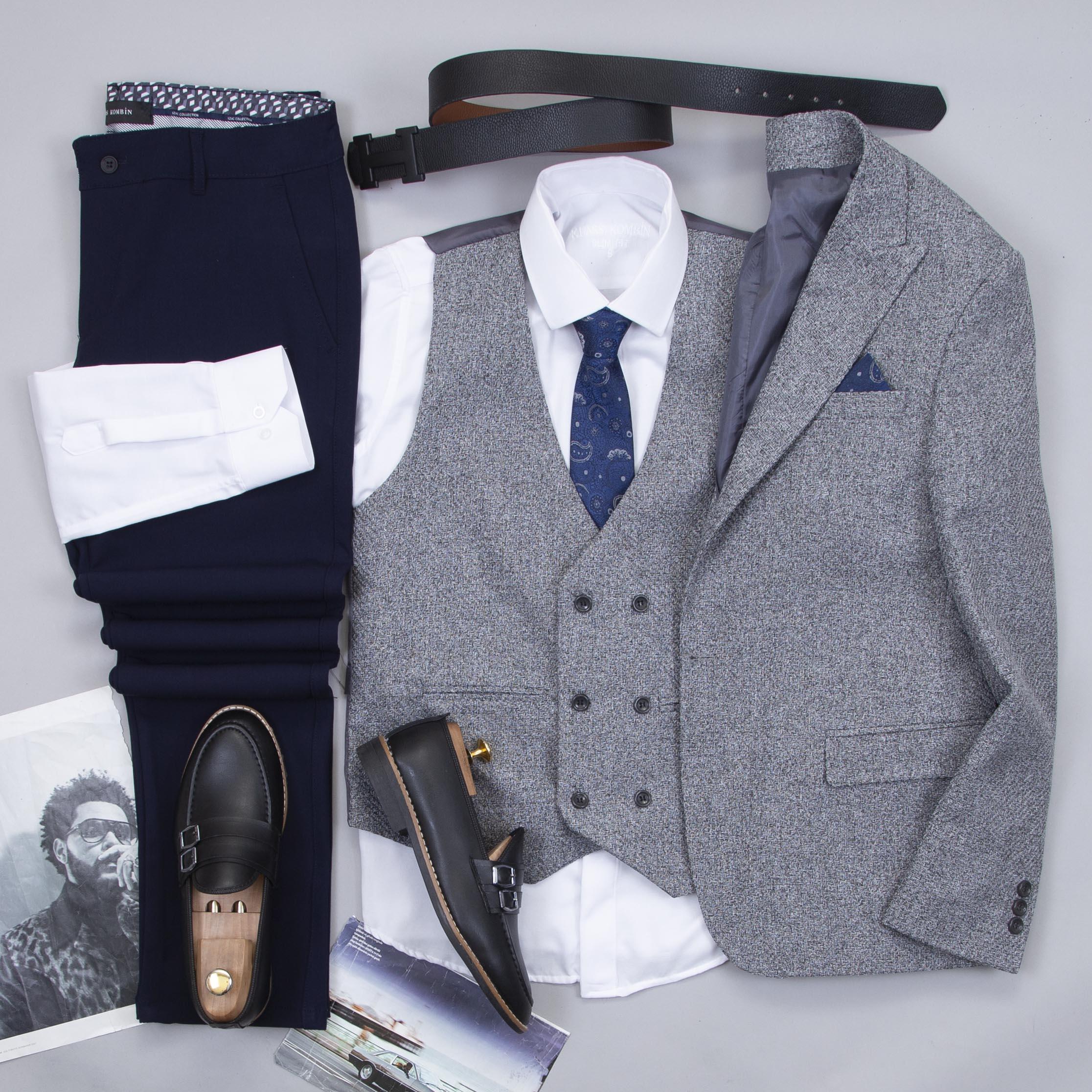 Gri Takım Elbise Kombini